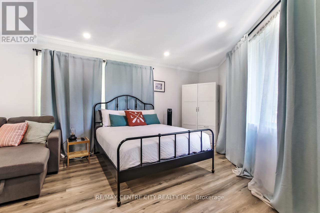 483 GEORGE STREET - 20