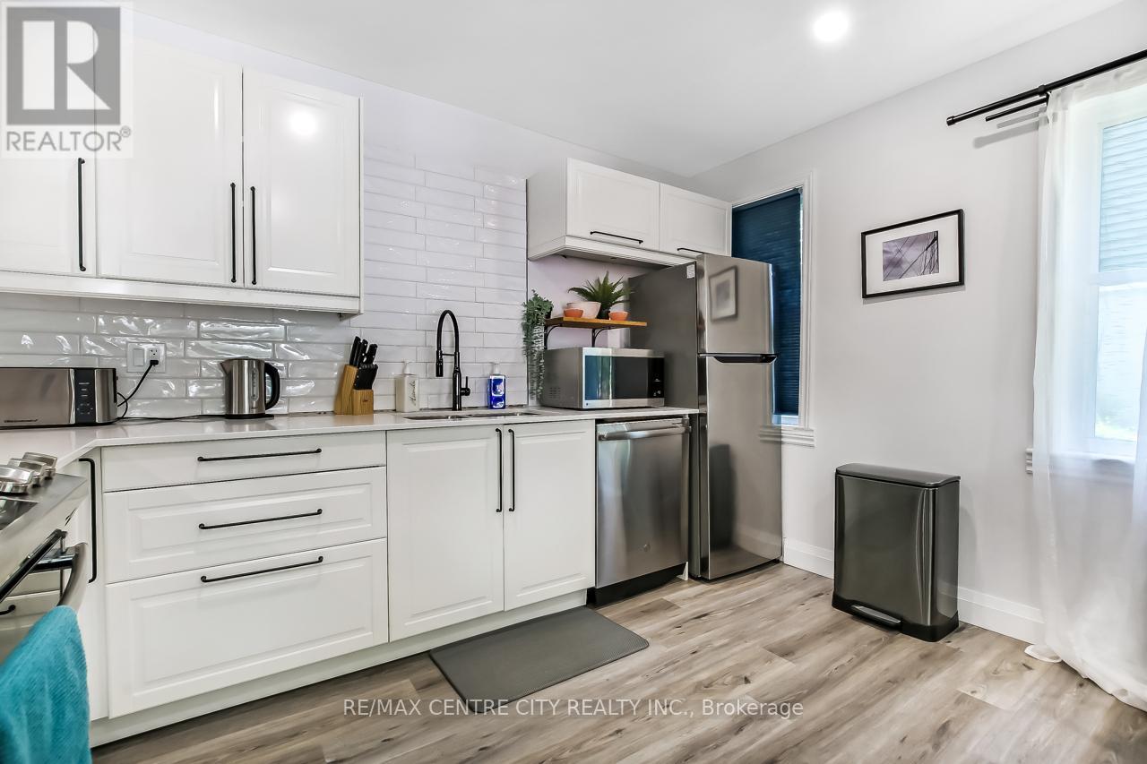 483 GEORGE STREET - 30
