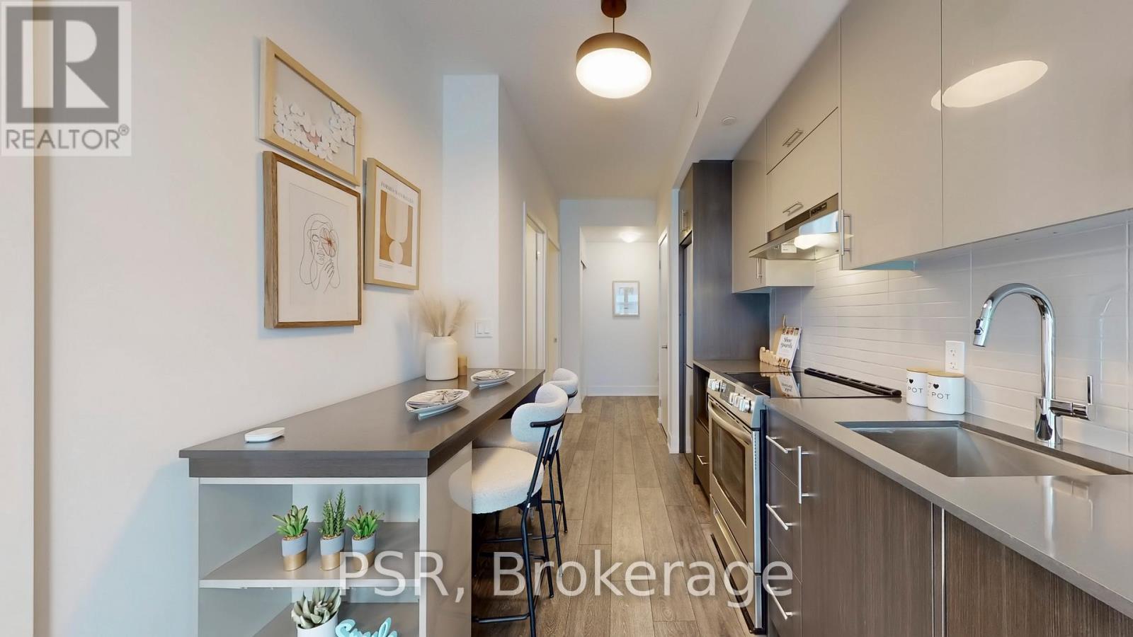 #1016 188 FAIRVIEW MALL DRIVE - 14