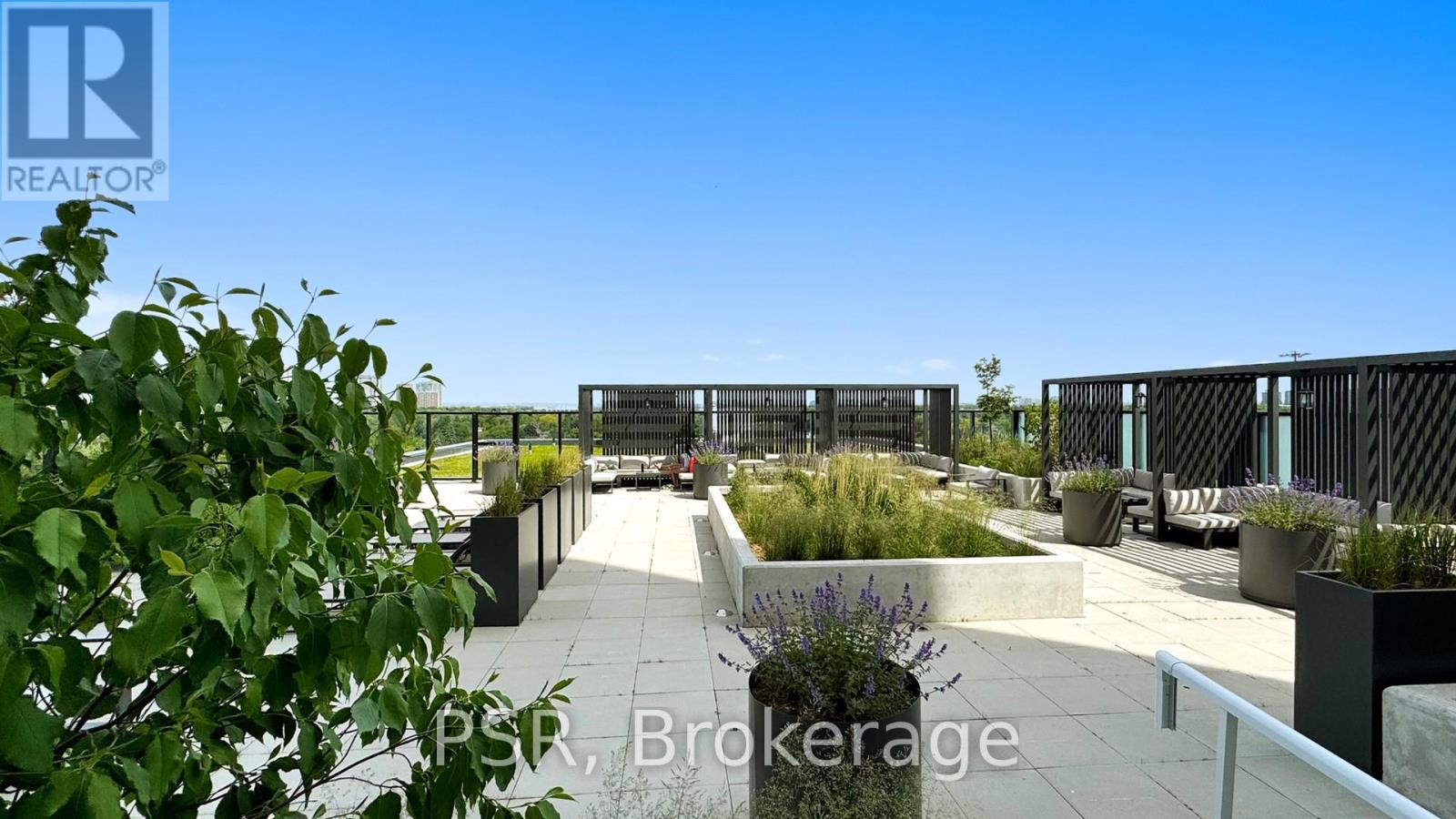 #1016 188 FAIRVIEW MALL DRIVE - 34