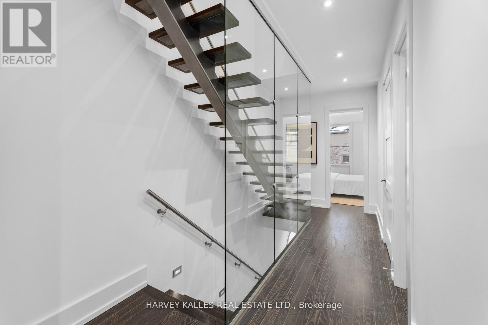 5A SYLVAN AVENUE - 12