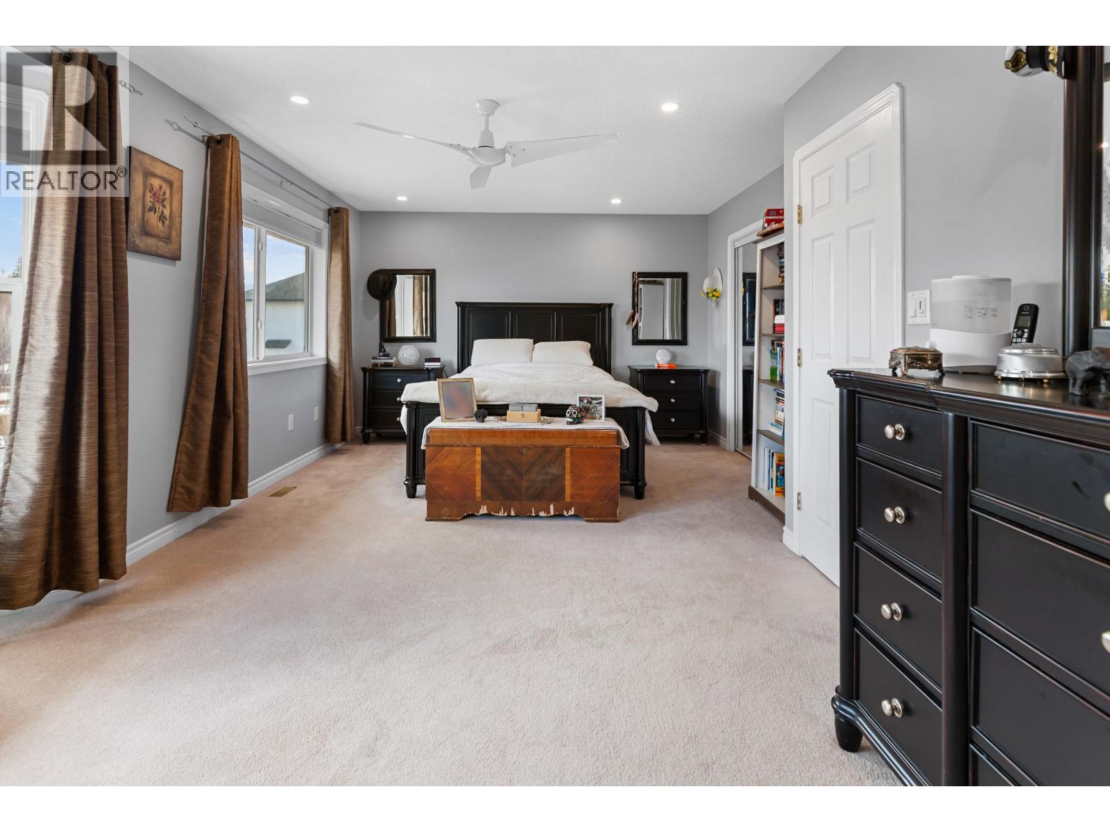 6724 WESTMOUNT DRIVE - 11