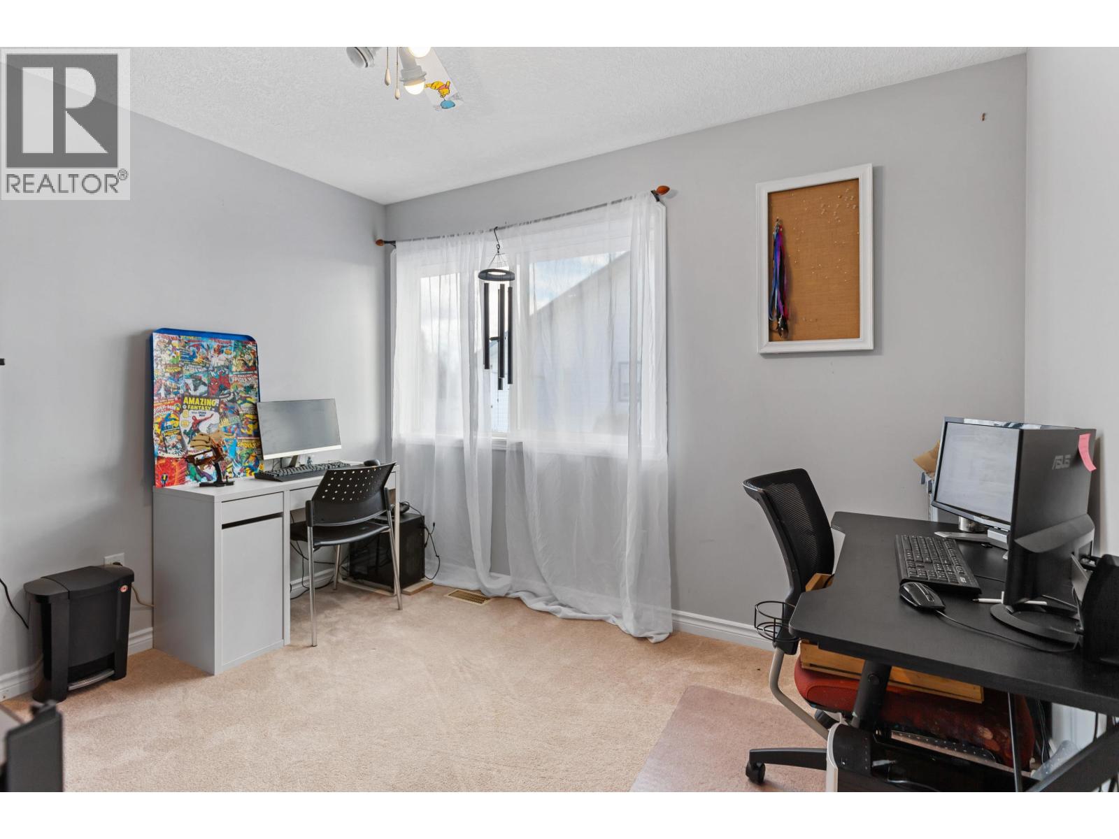 6724 WESTMOUNT DRIVE - 17