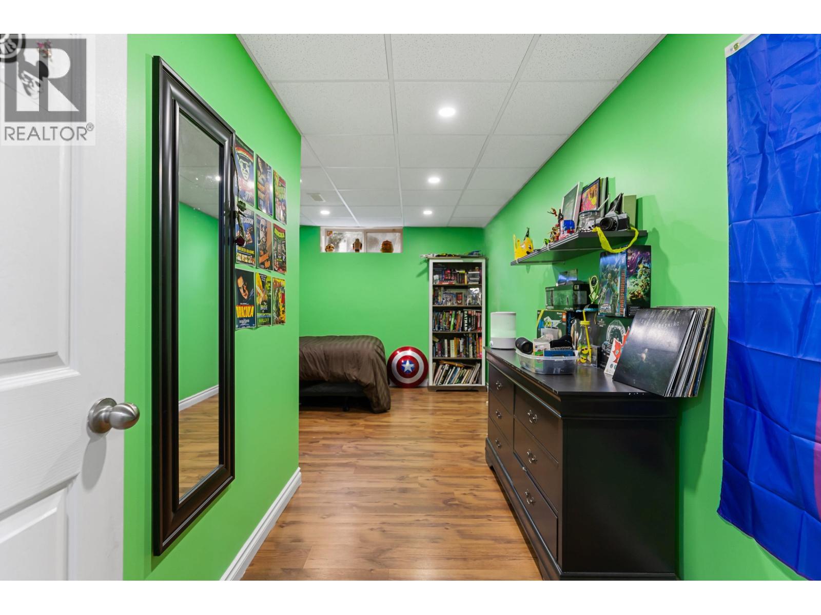 6724 WESTMOUNT DRIVE - 25