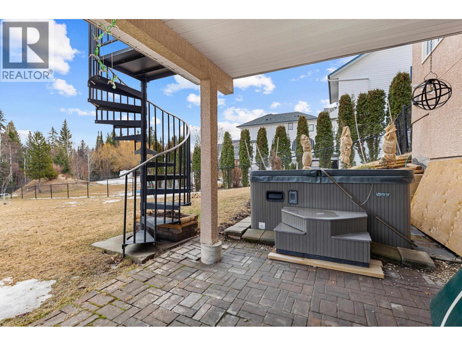 6724 WESTMOUNT DRIVE - 30