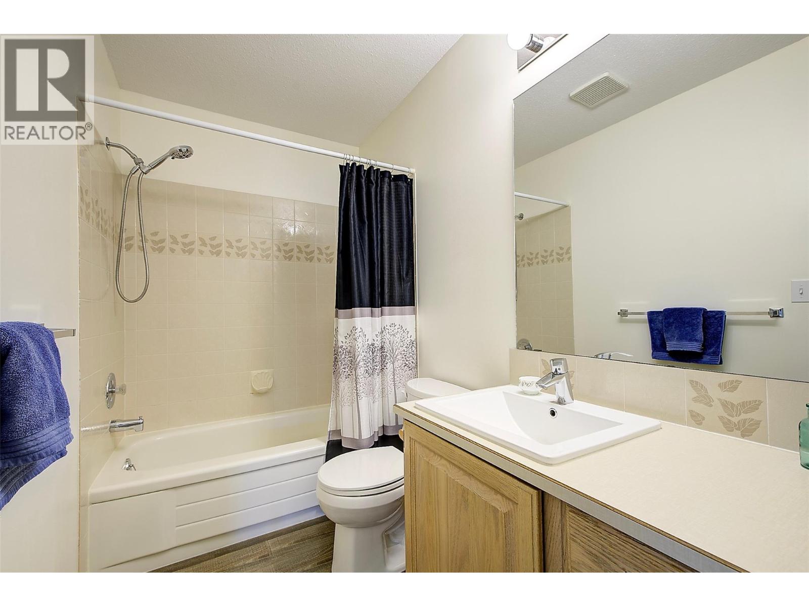 105 1855 Leckie Road, Kelowna