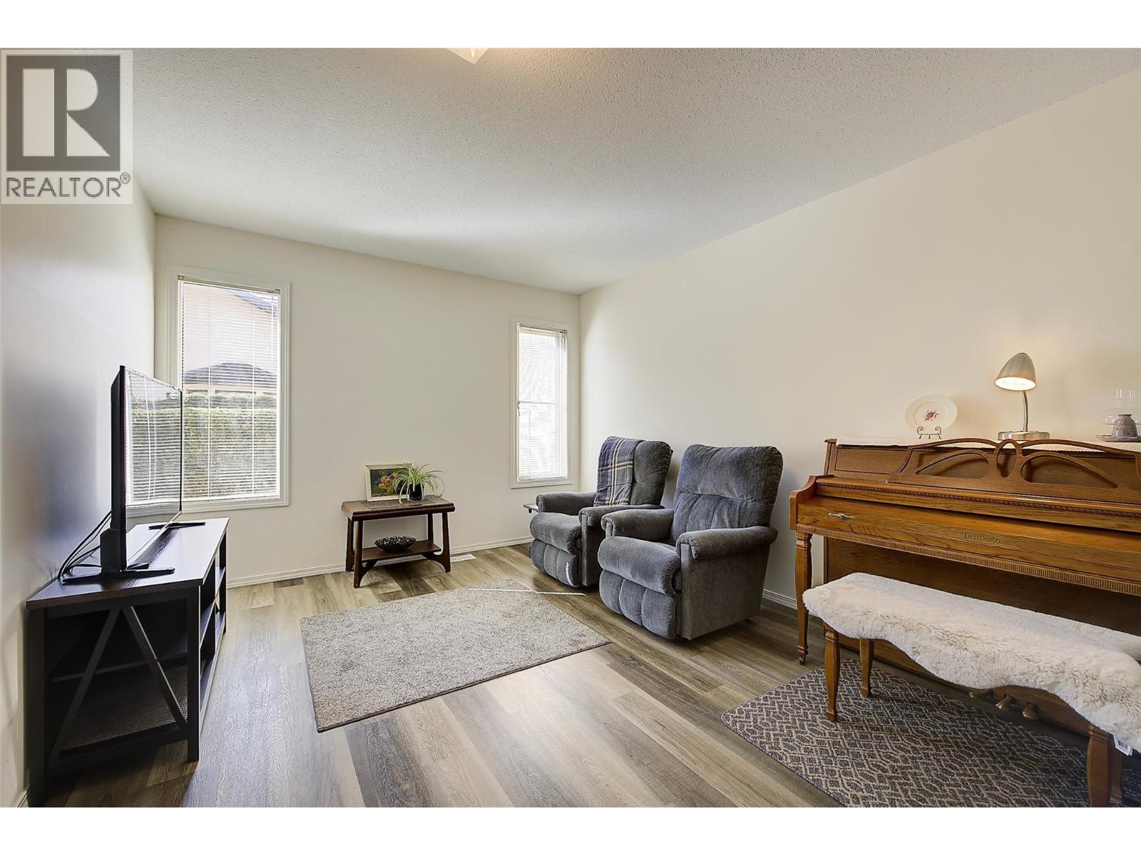 105 1855 Leckie Road, Kelowna