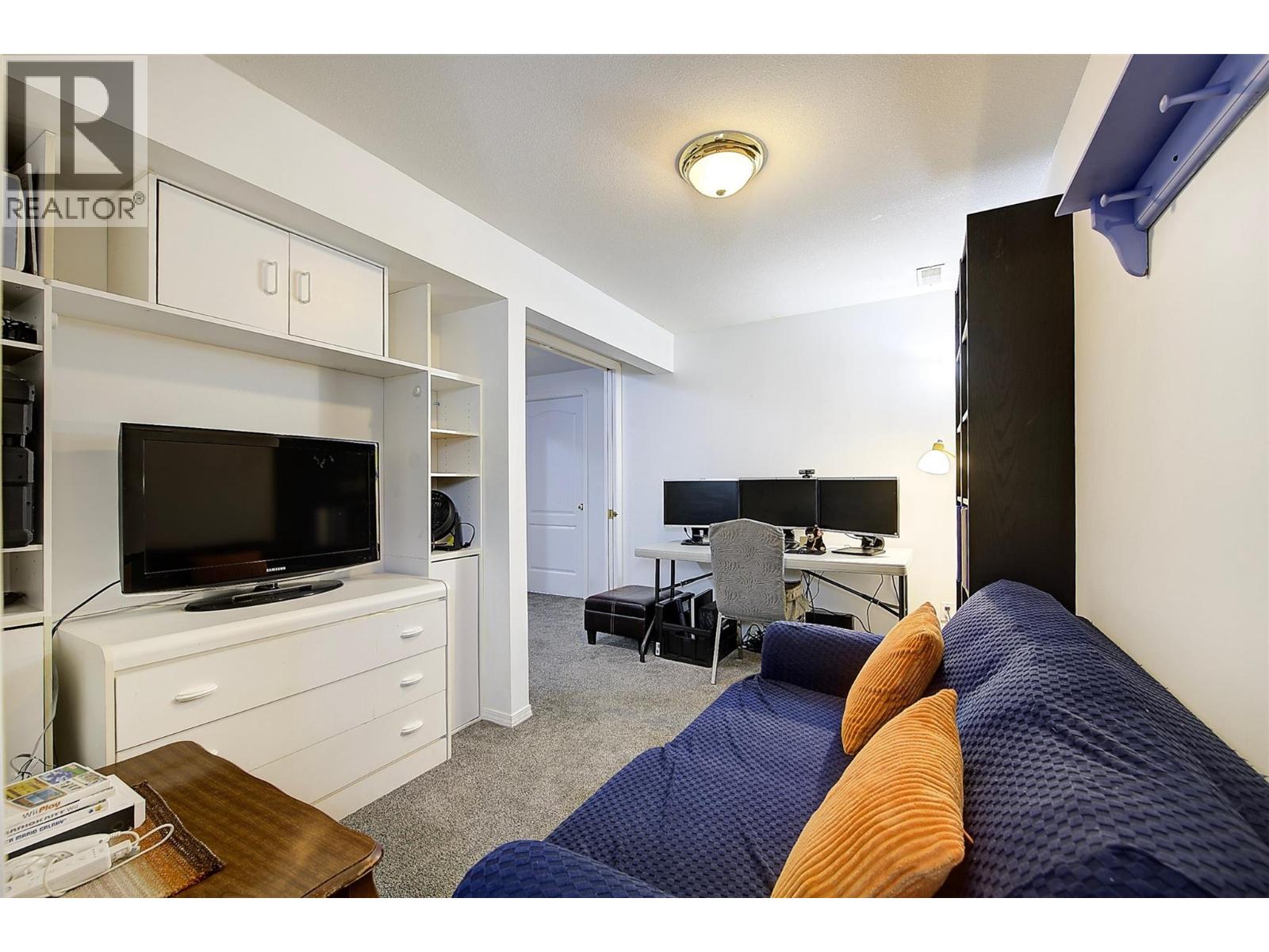 105 1855 Leckie Road, Kelowna