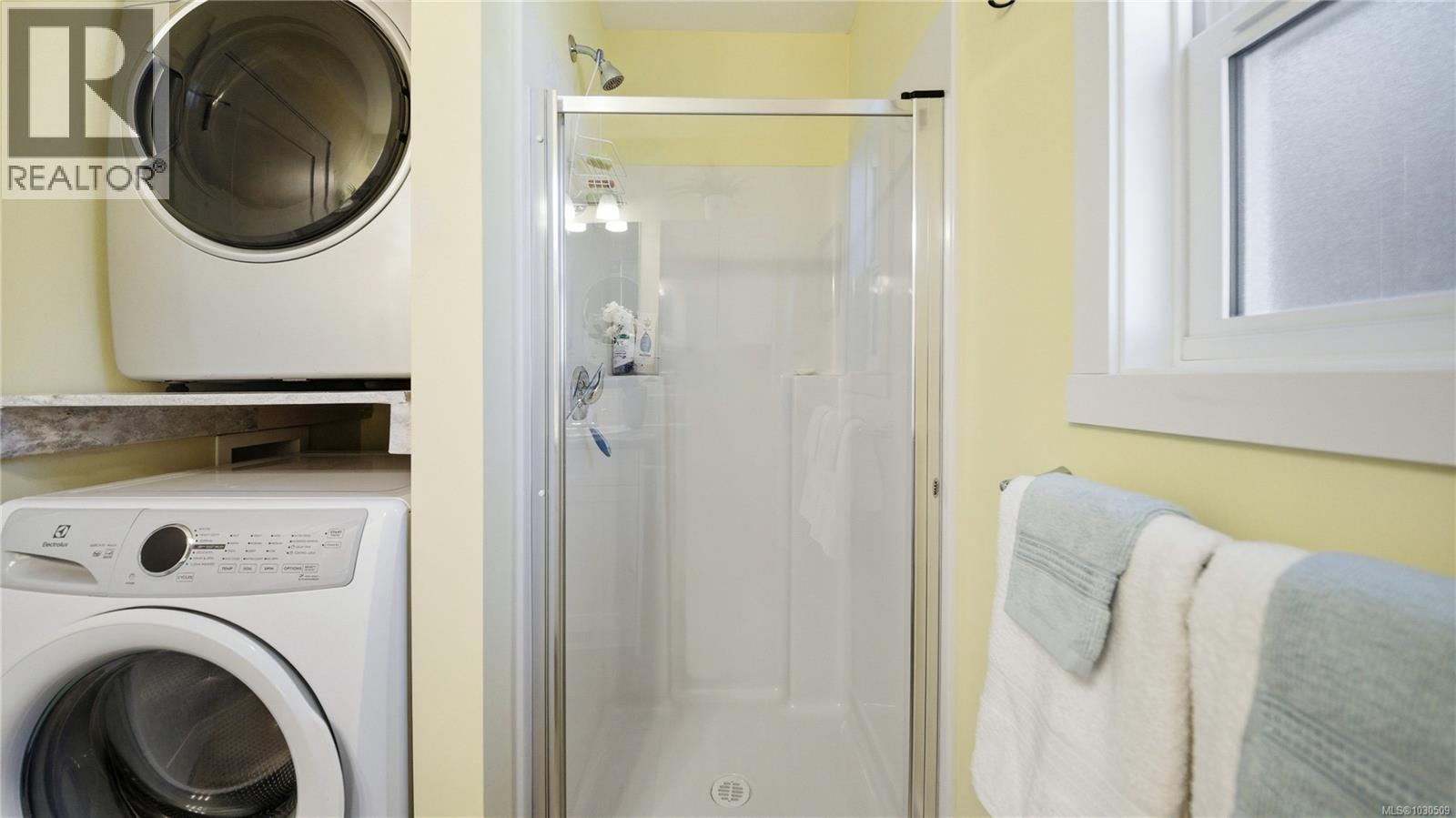 #511 747 OLD PLACE RD - 13