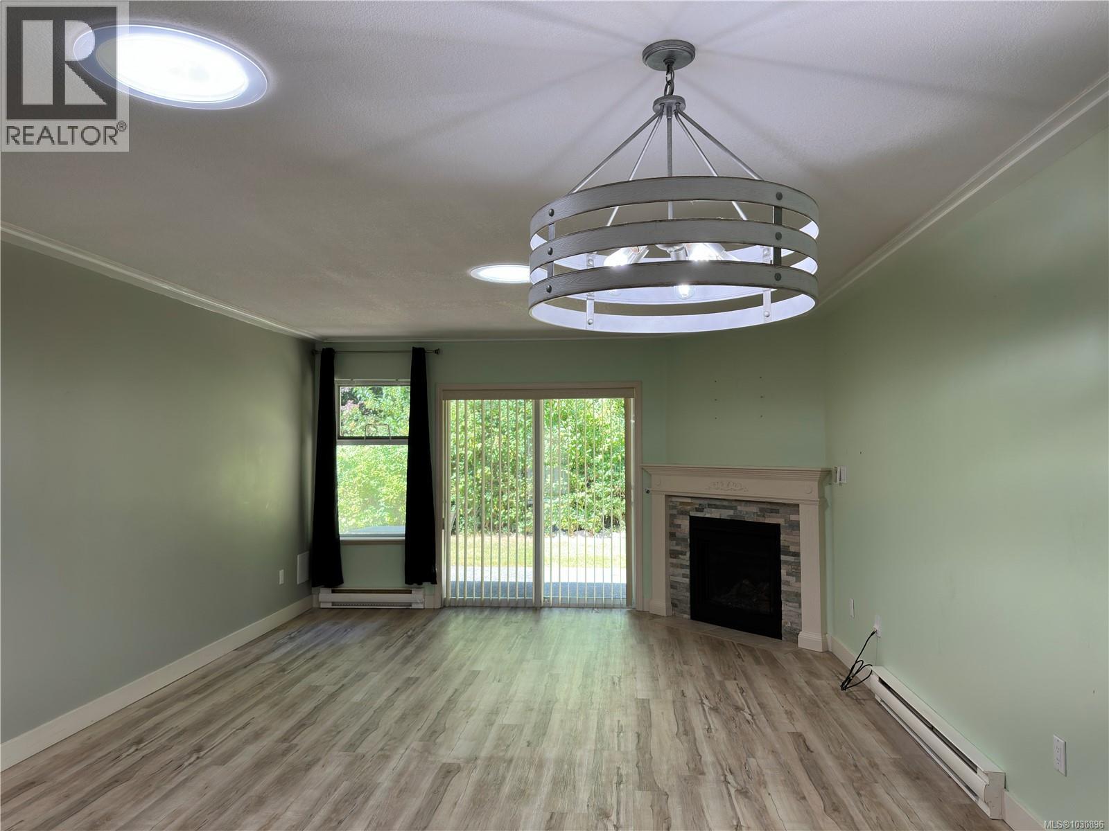 #21 2121 TZOUHALEM RD - 10