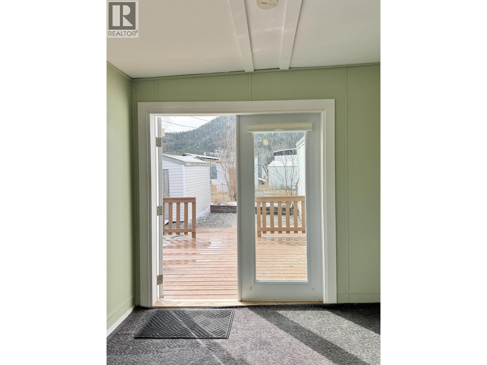 #69 3001 N MACKENZIE AVENUE - 4