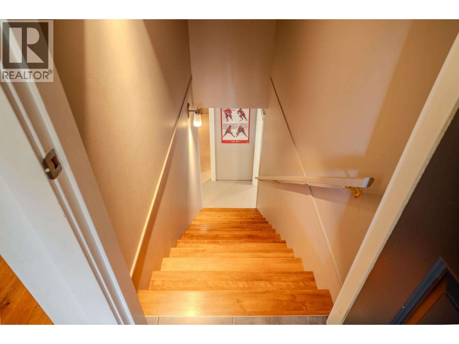 2399 HILLEN Crescent, Magna Bay