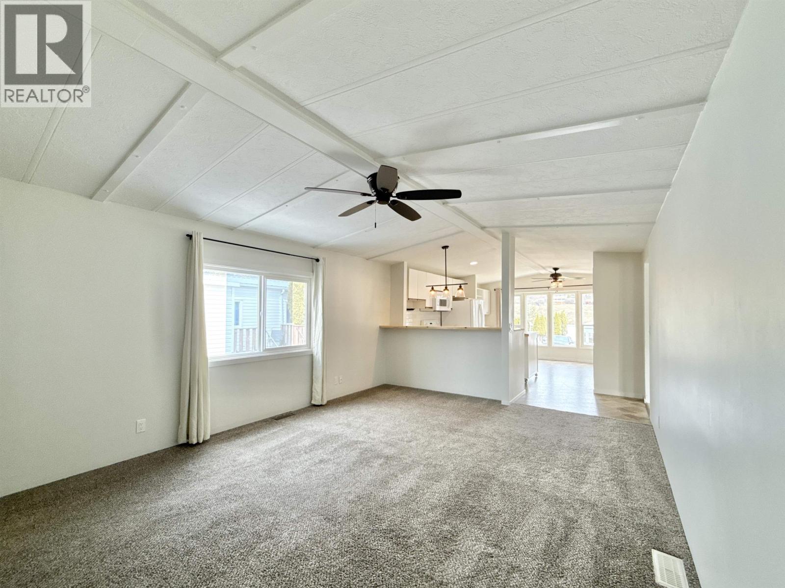 #69 3001 N MACKENZIE AVENUE - 21