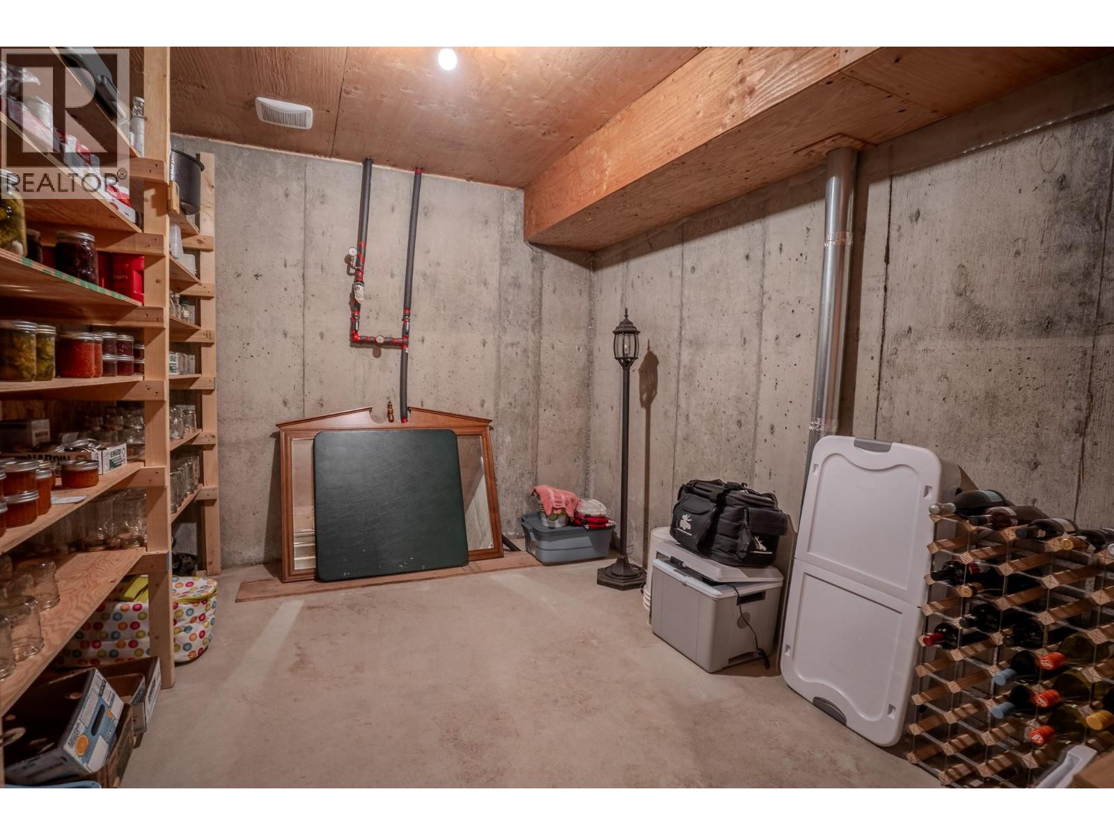 2399 HILLEN Crescent, Magna Bay