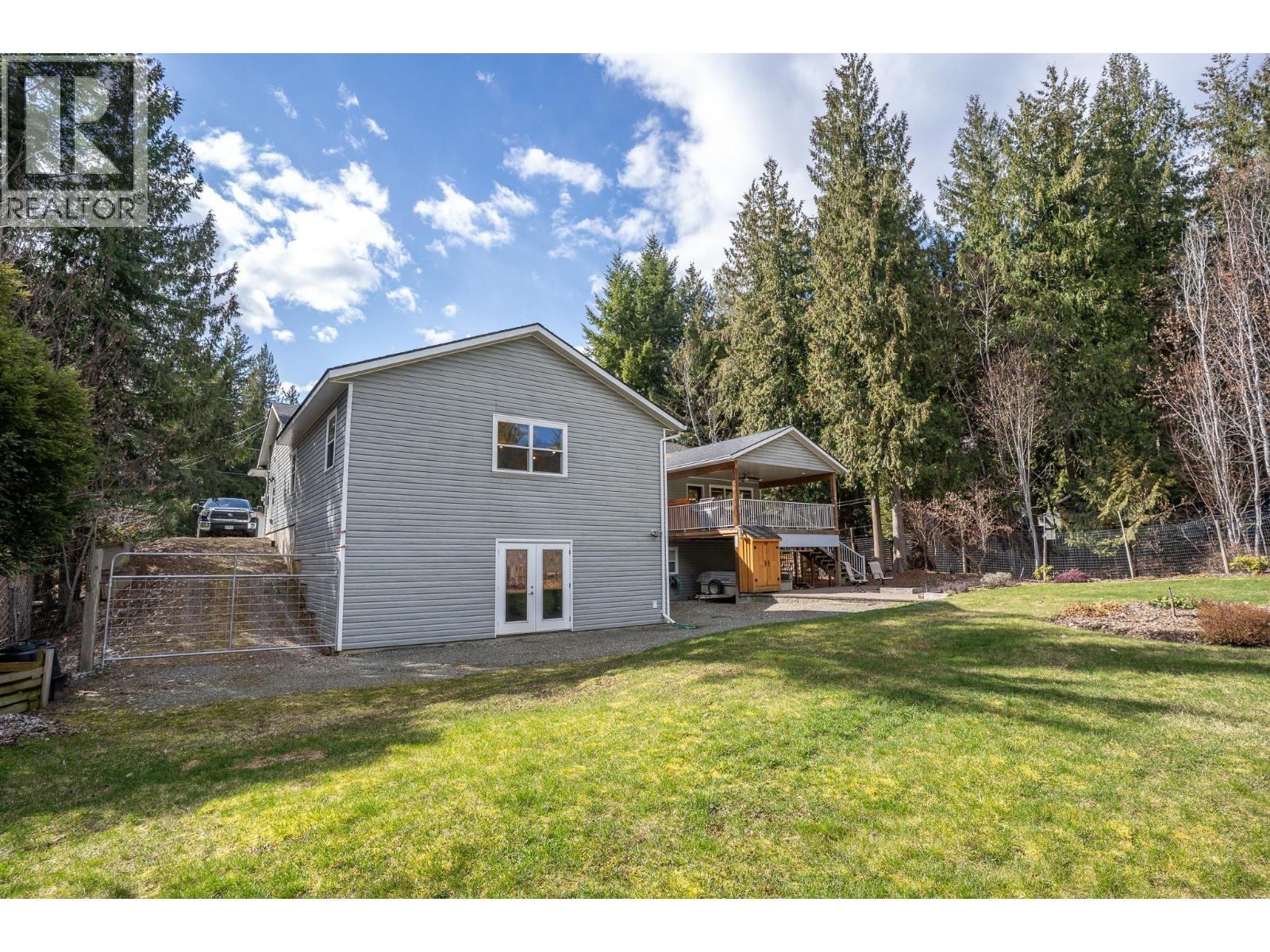 2399 HILLEN Crescent, Magna Bay