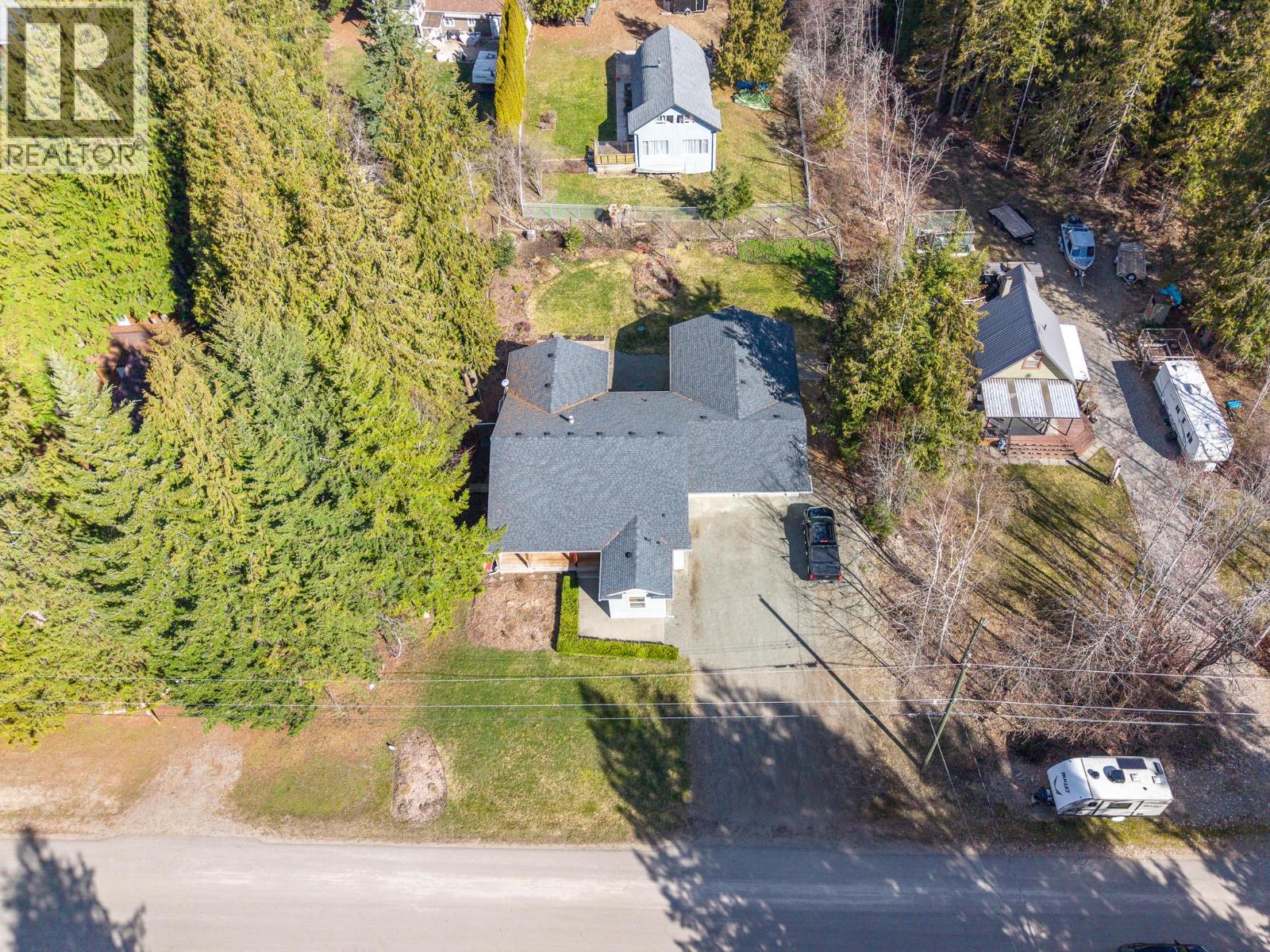 2399 HILLEN Crescent, Magna Bay