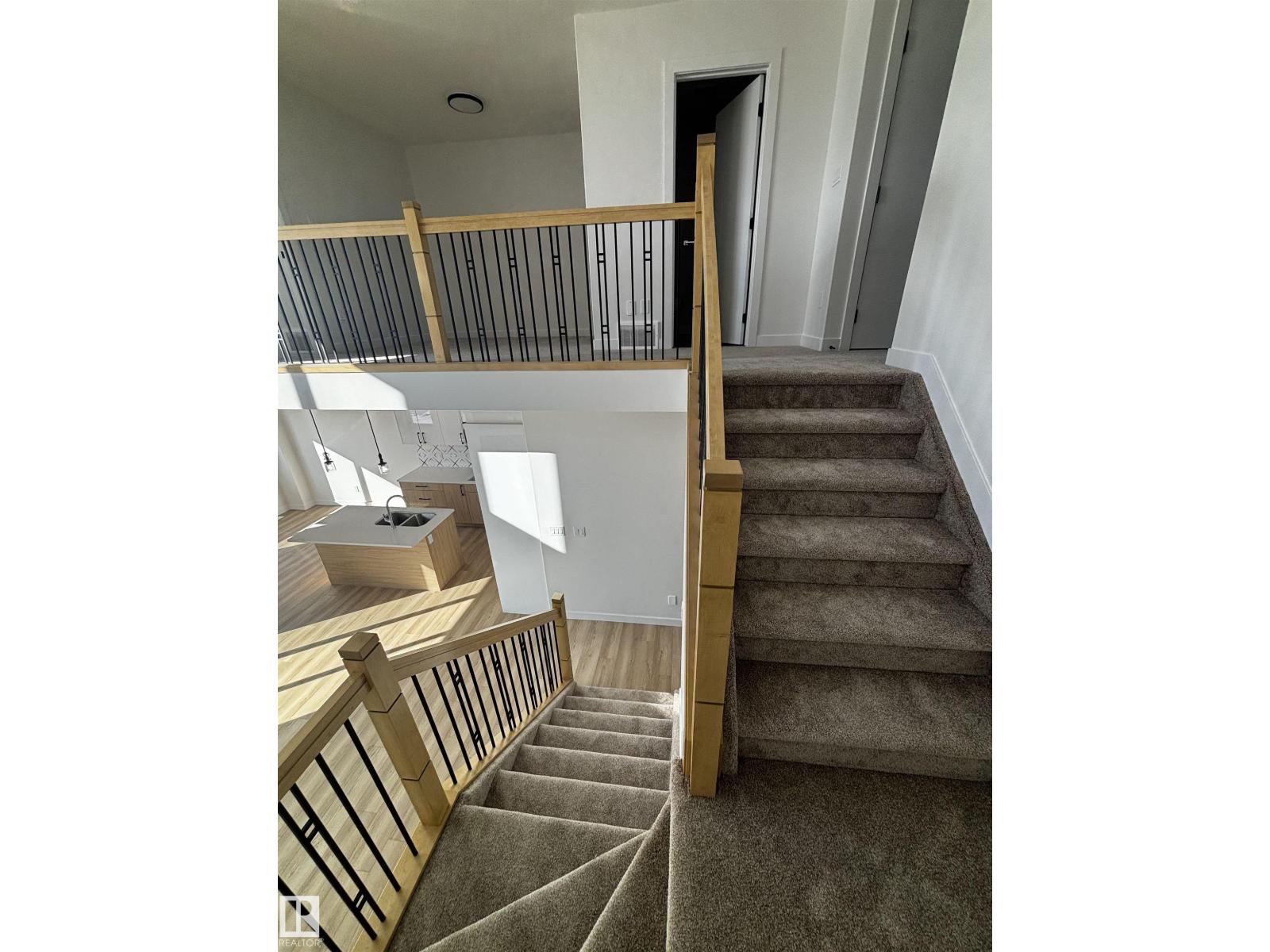 2012 210 ST NW, Edmonton