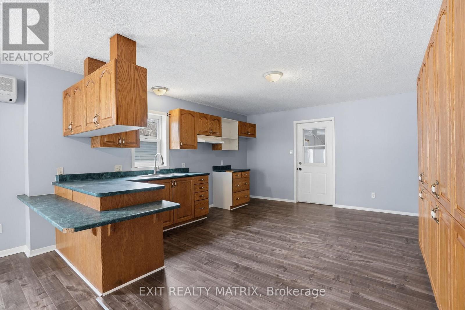 1255 LABROSSE STREET - 16