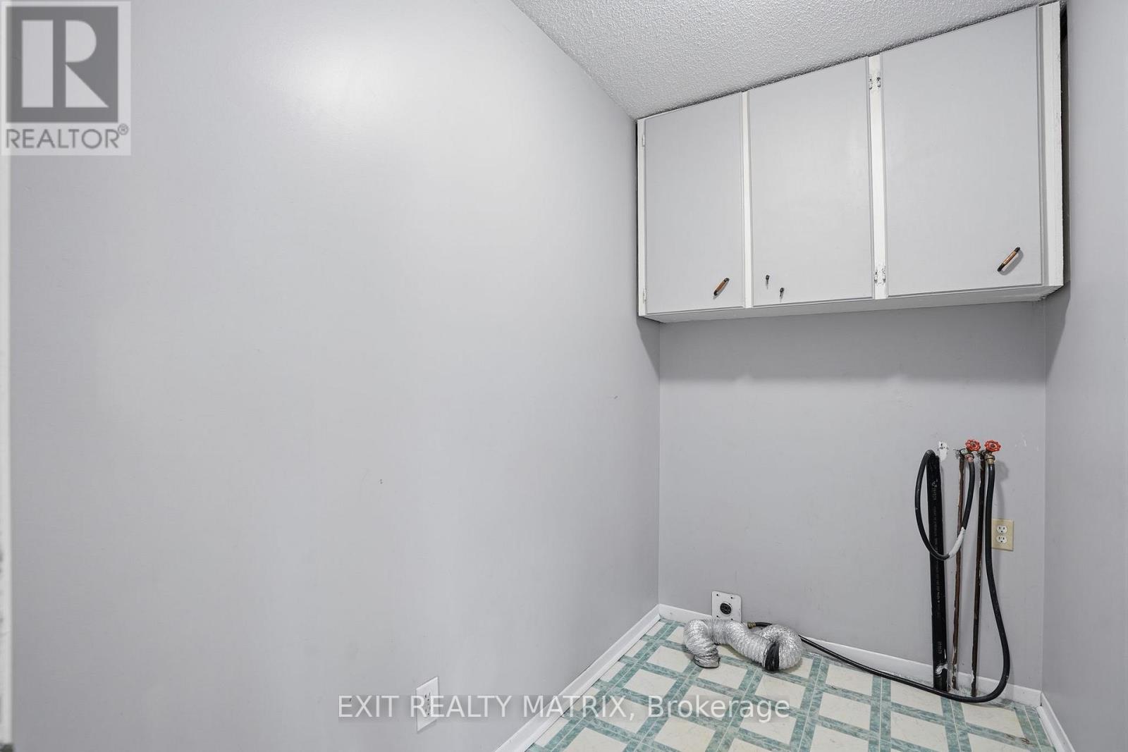 1255 LABROSSE STREET - 20