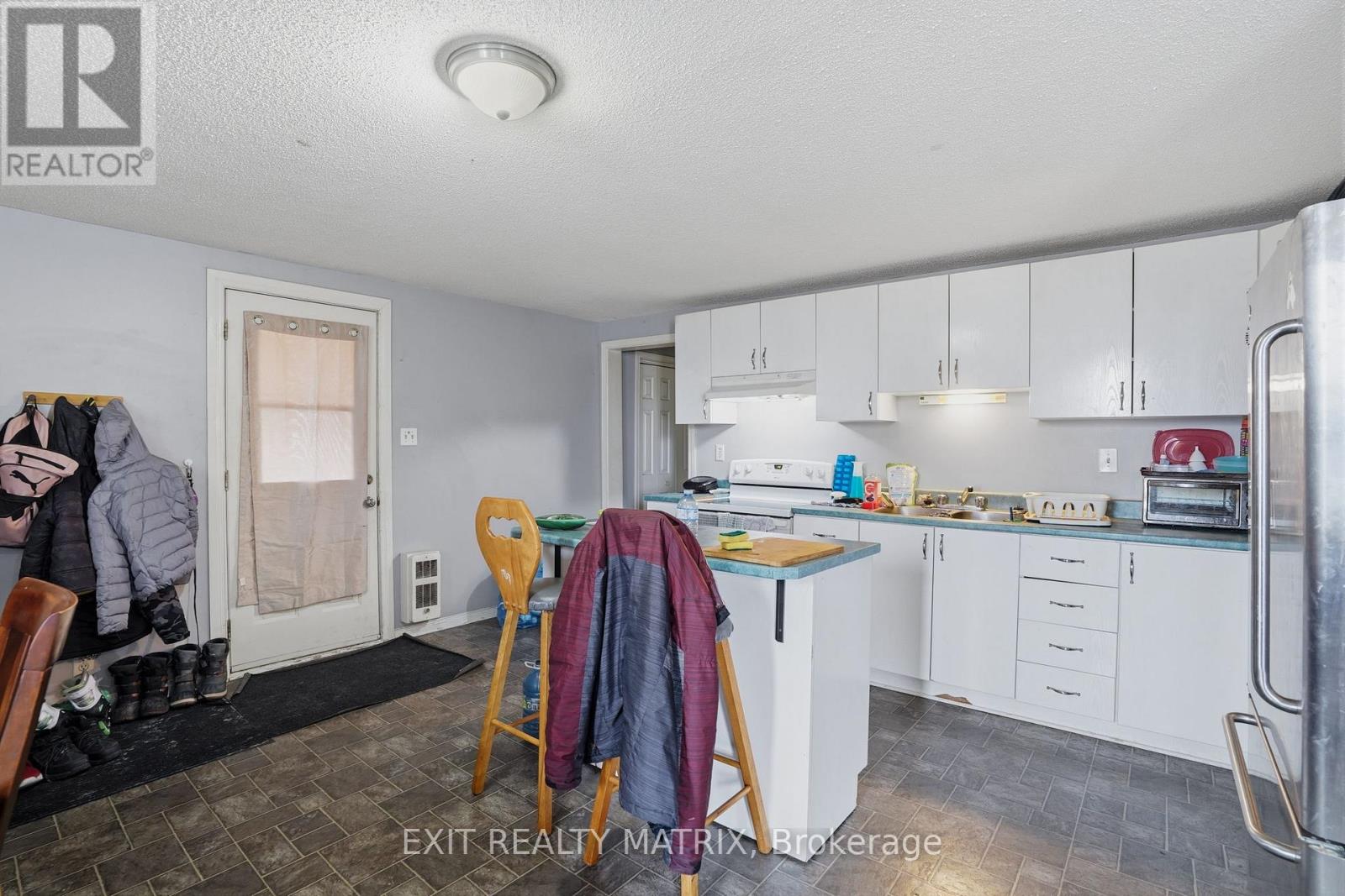 1255 LABROSSE STREET - 28