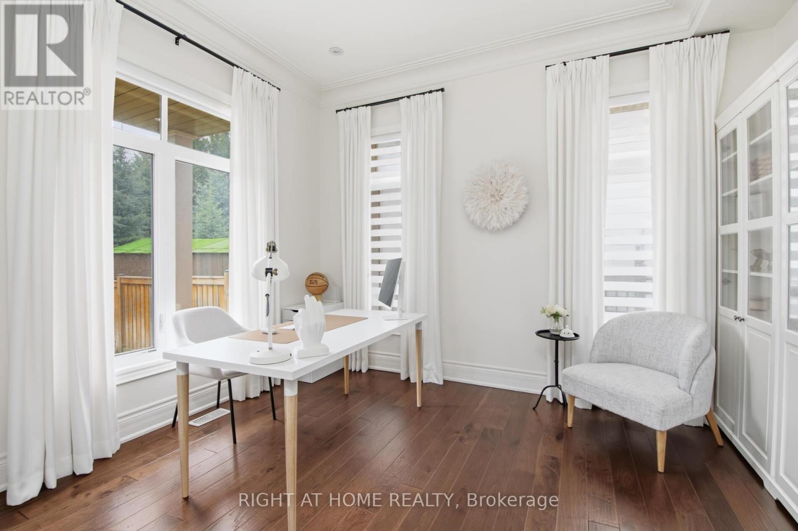 55 BURLWOOD ROAD - 11