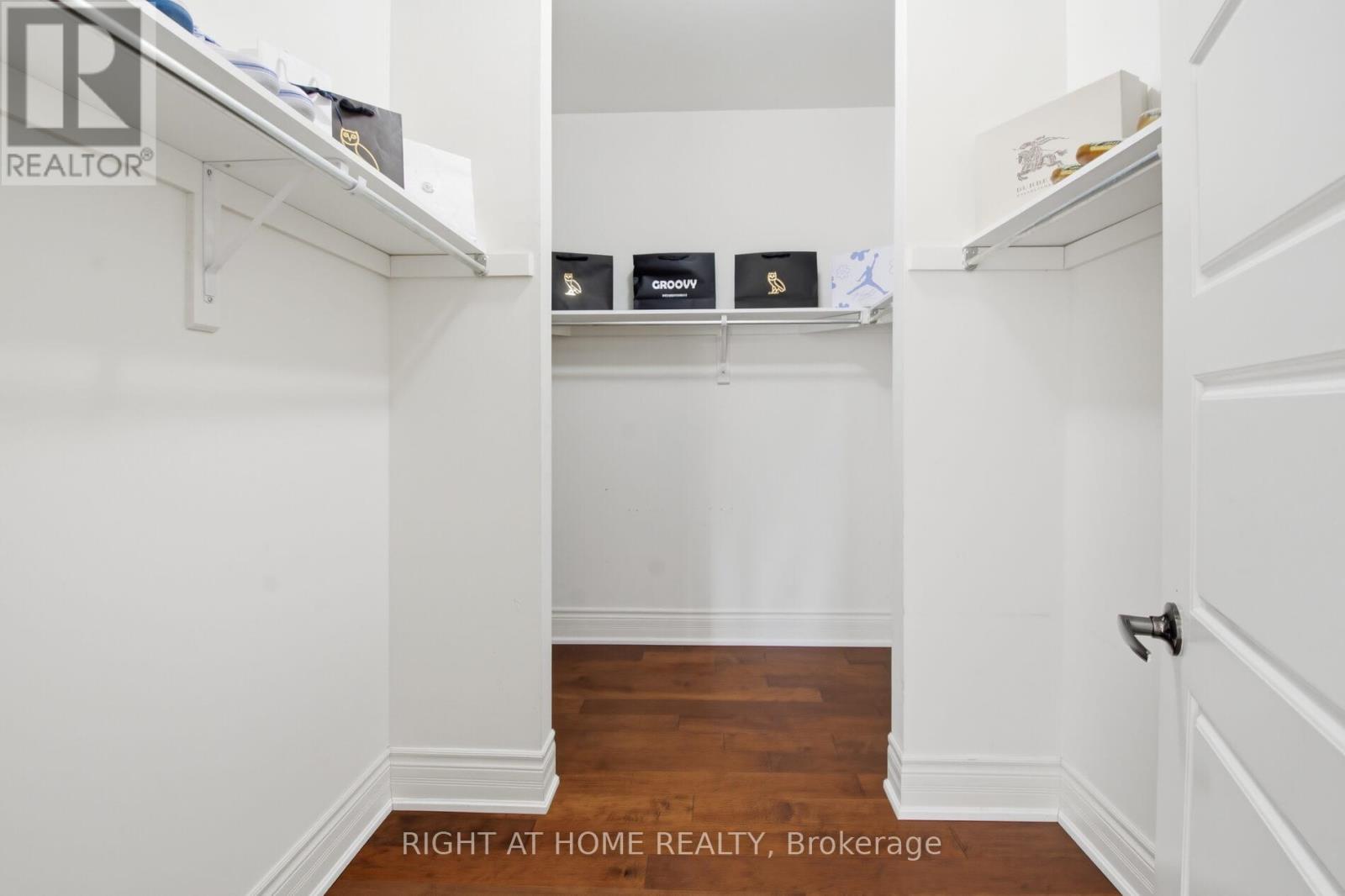 55 BURLWOOD ROAD - 28