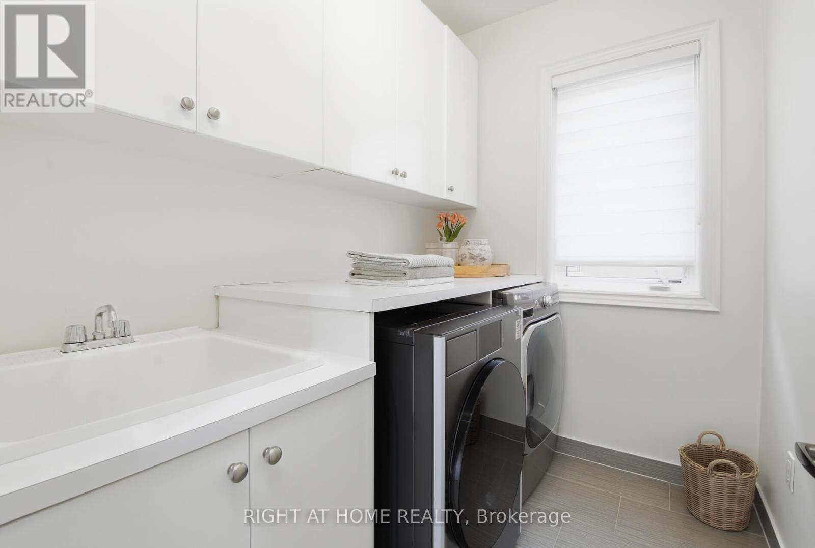 55 BURLWOOD ROAD - 31