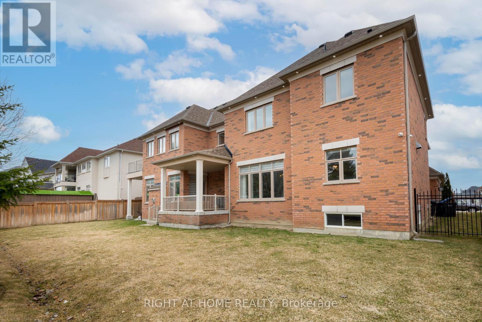 55 BURLWOOD ROAD - 37