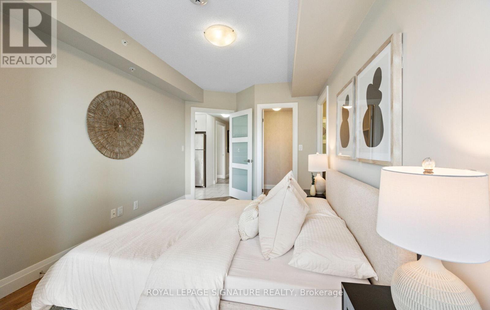 #706 53 ARTHUR STREET S - 21