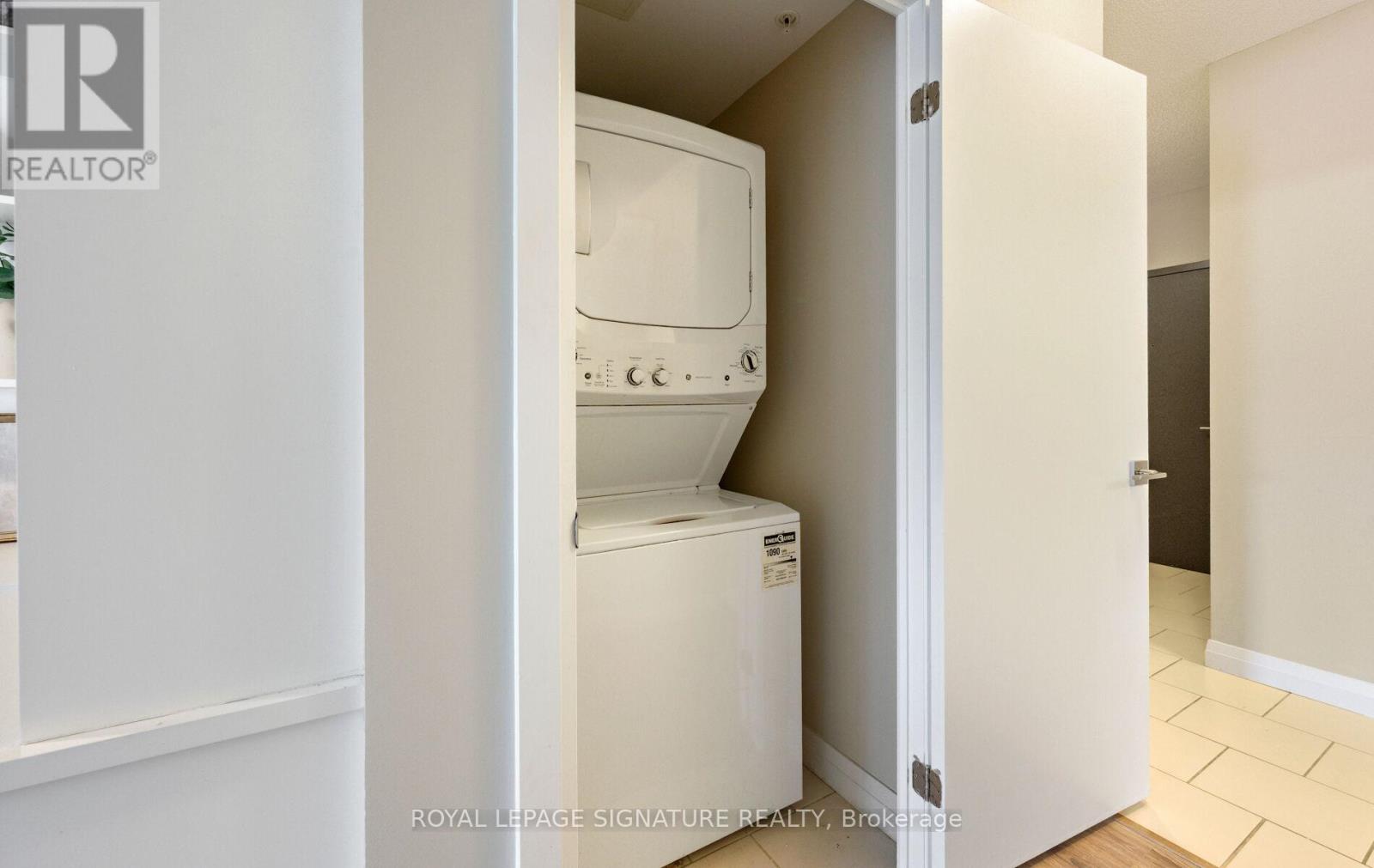 #706 53 ARTHUR STREET S - 28