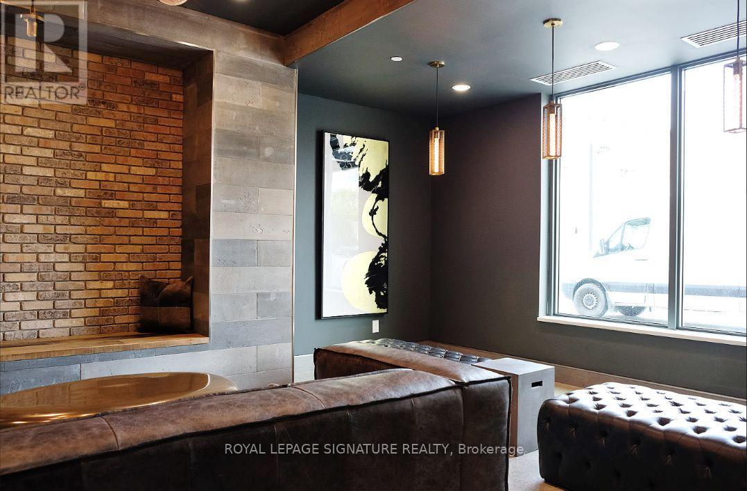 #706 53 ARTHUR STREET S - 43