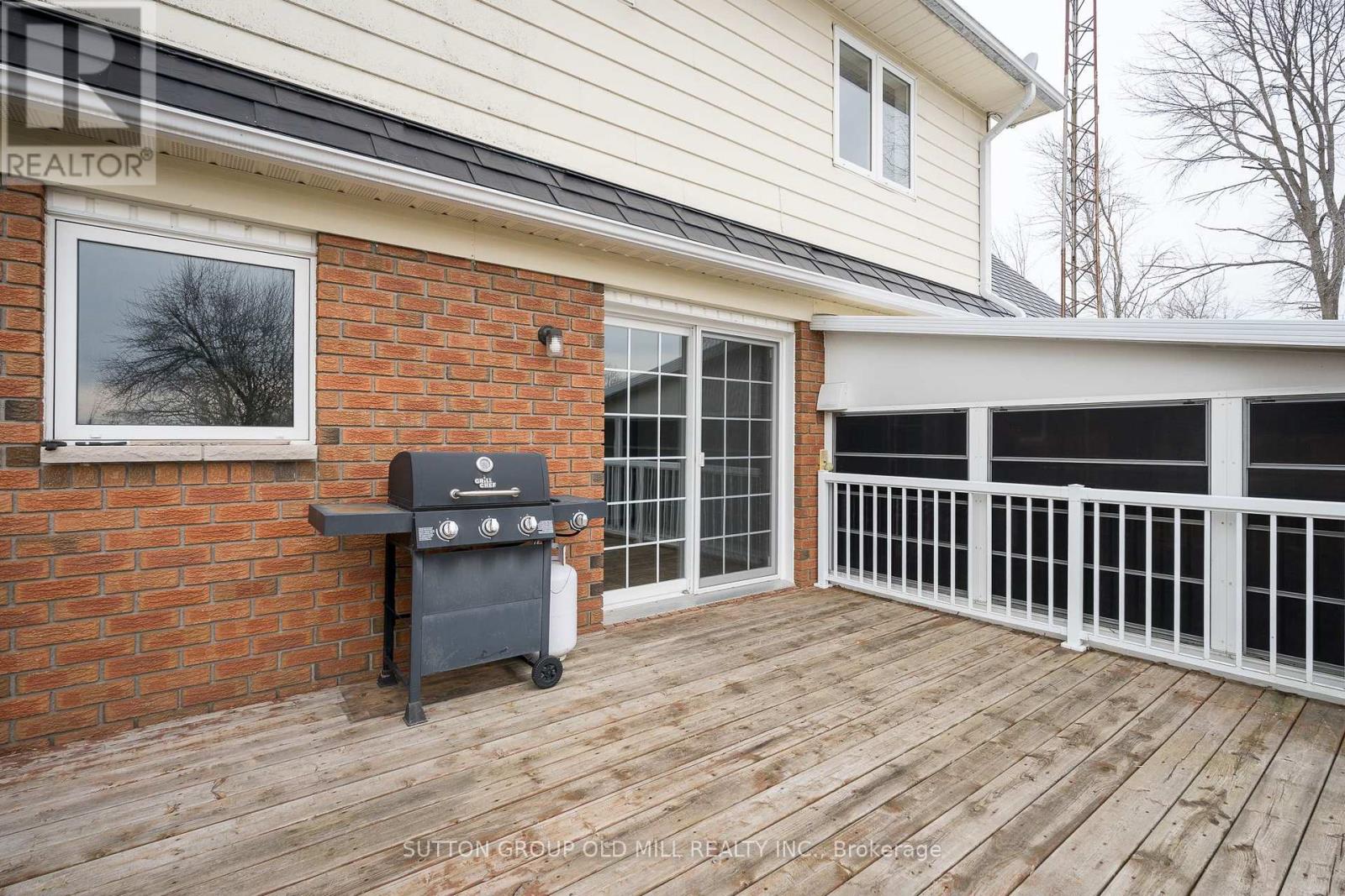 706 RIVER ROAD - 29