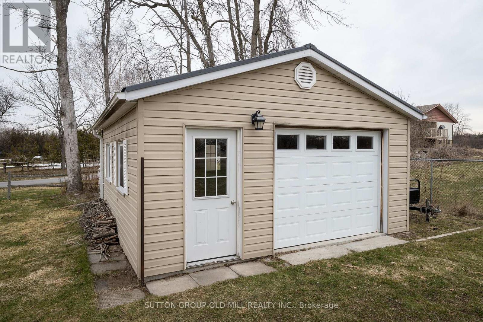 706 RIVER ROAD - 32