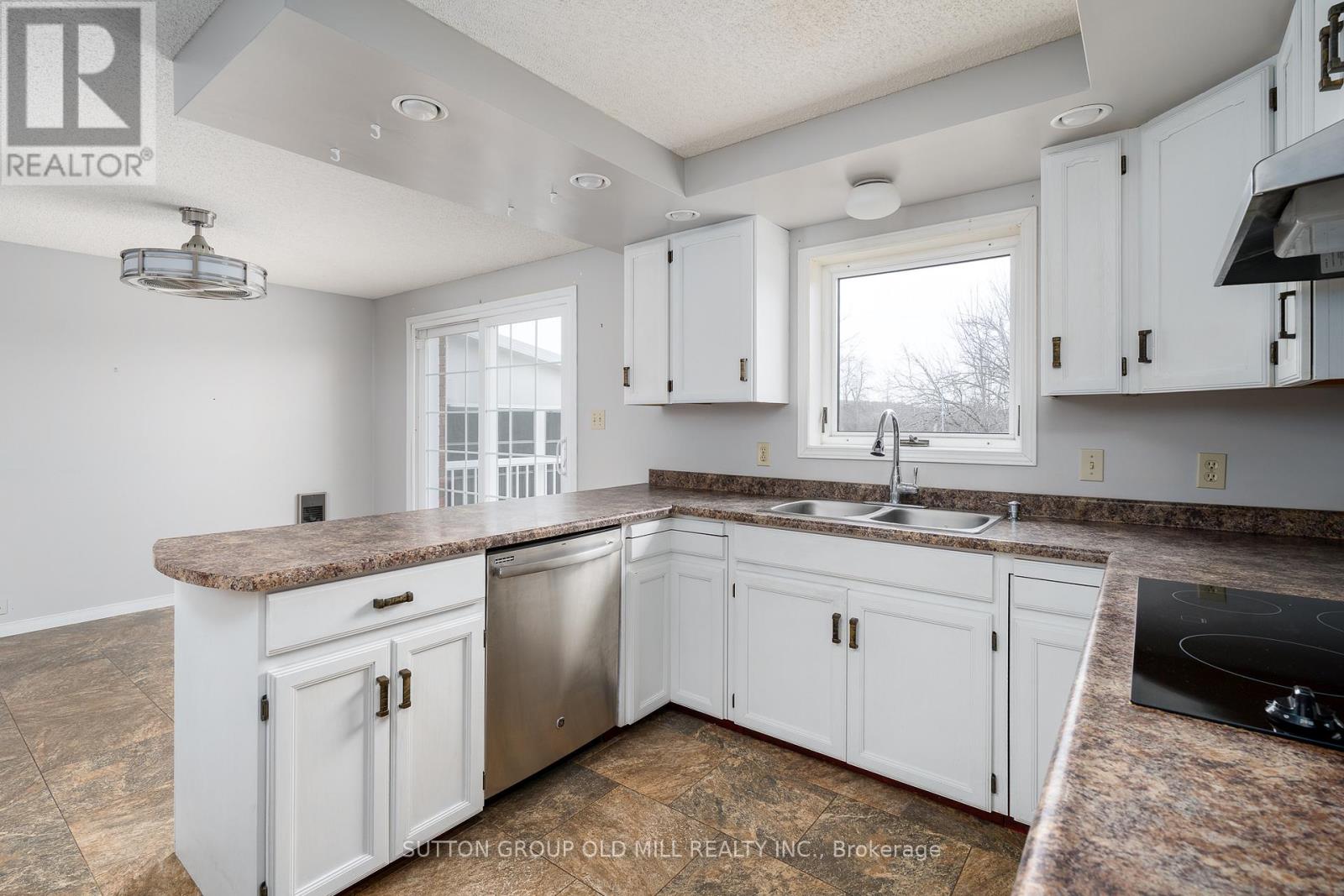 706 RIVER ROAD - 9