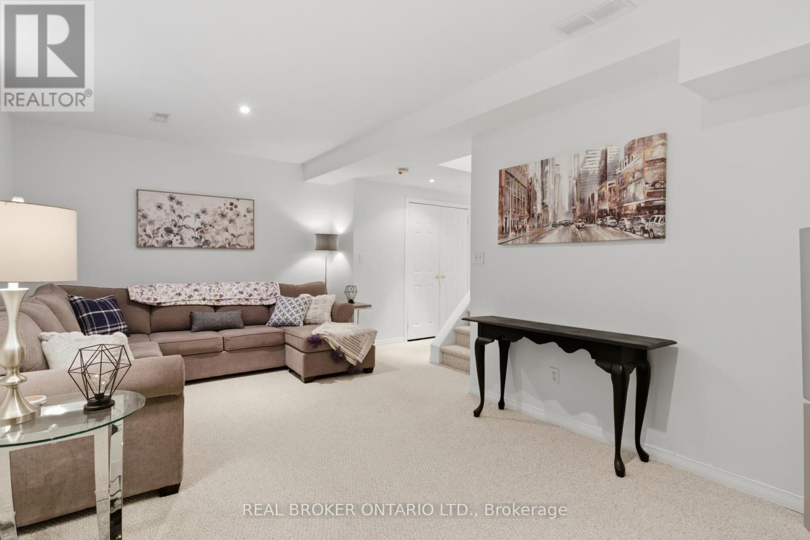 107 ROSE BRIDGE CRESCENT - 35