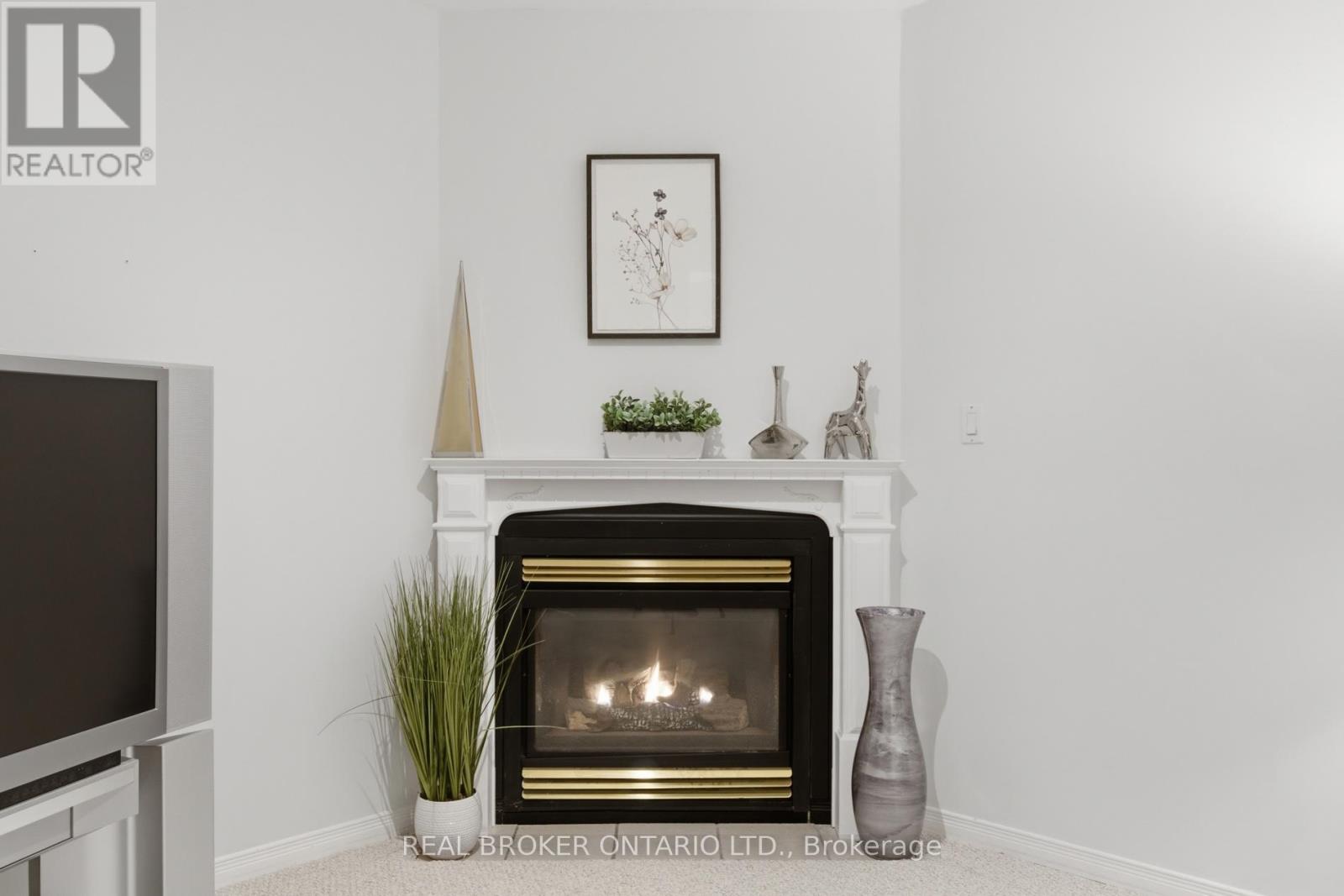 107 ROSE BRIDGE CRESCENT - 37