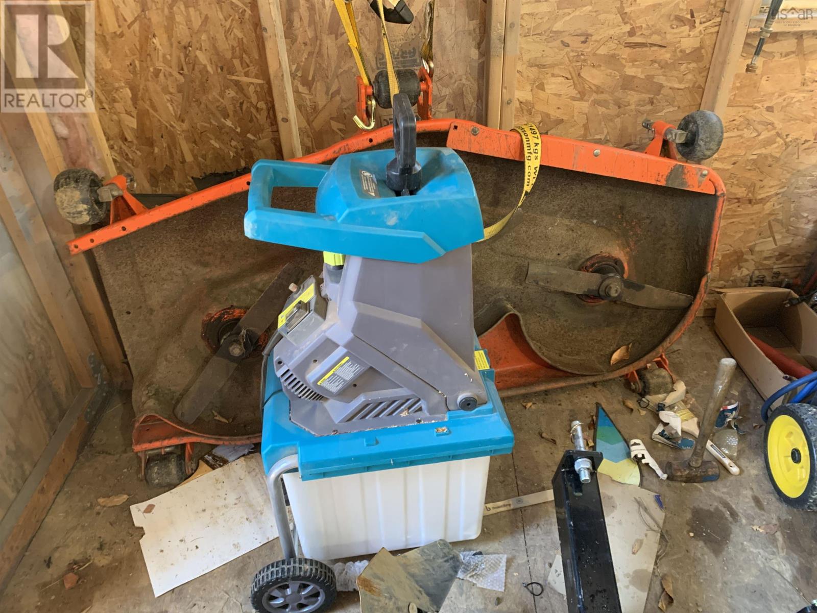 Property 31 of 34 of 921 Purdy Road