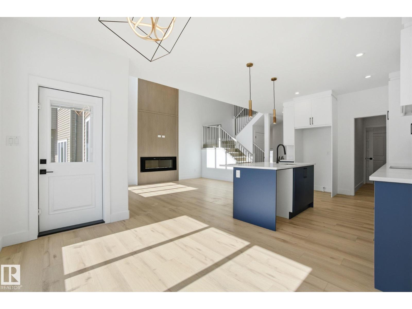 1407 OSPREY CT NW, Edmonton