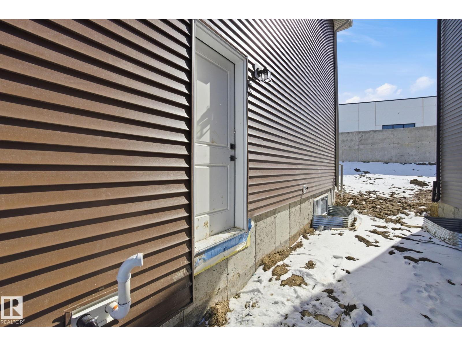 1407 OSPREY CT NW, Edmonton