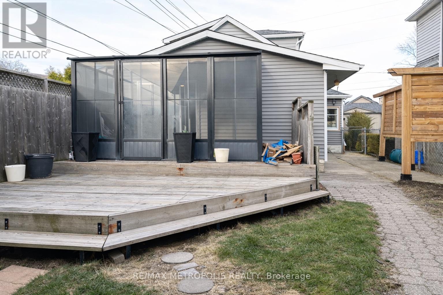 159 YORK STREET - 13