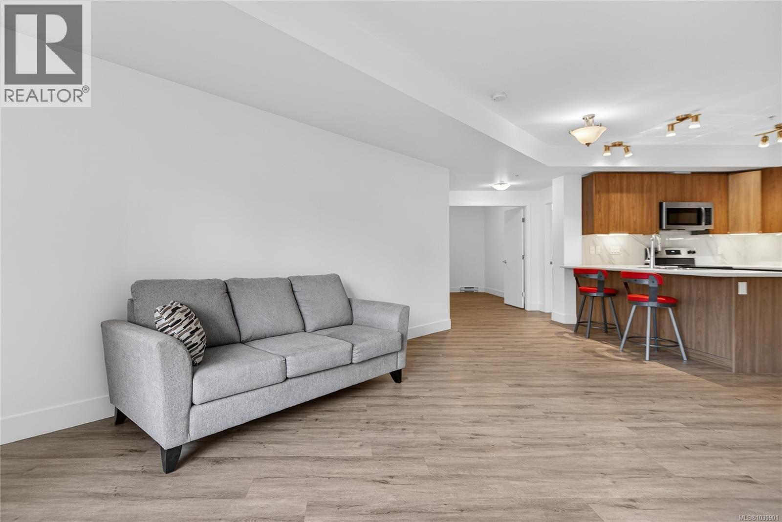 216 3070 Kilpatrick Ave, Courtenay