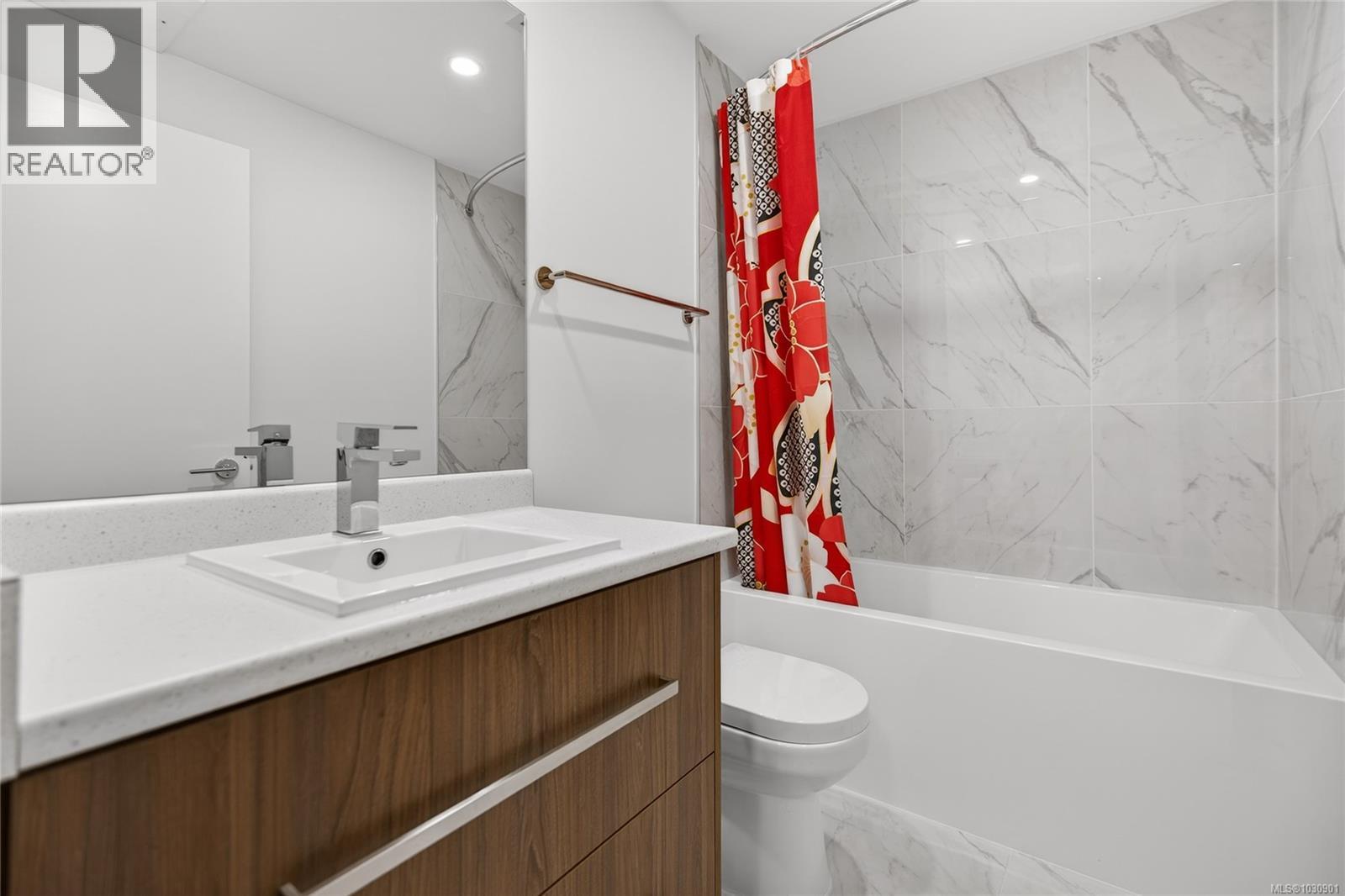 216 3070 Kilpatrick Ave, Courtenay