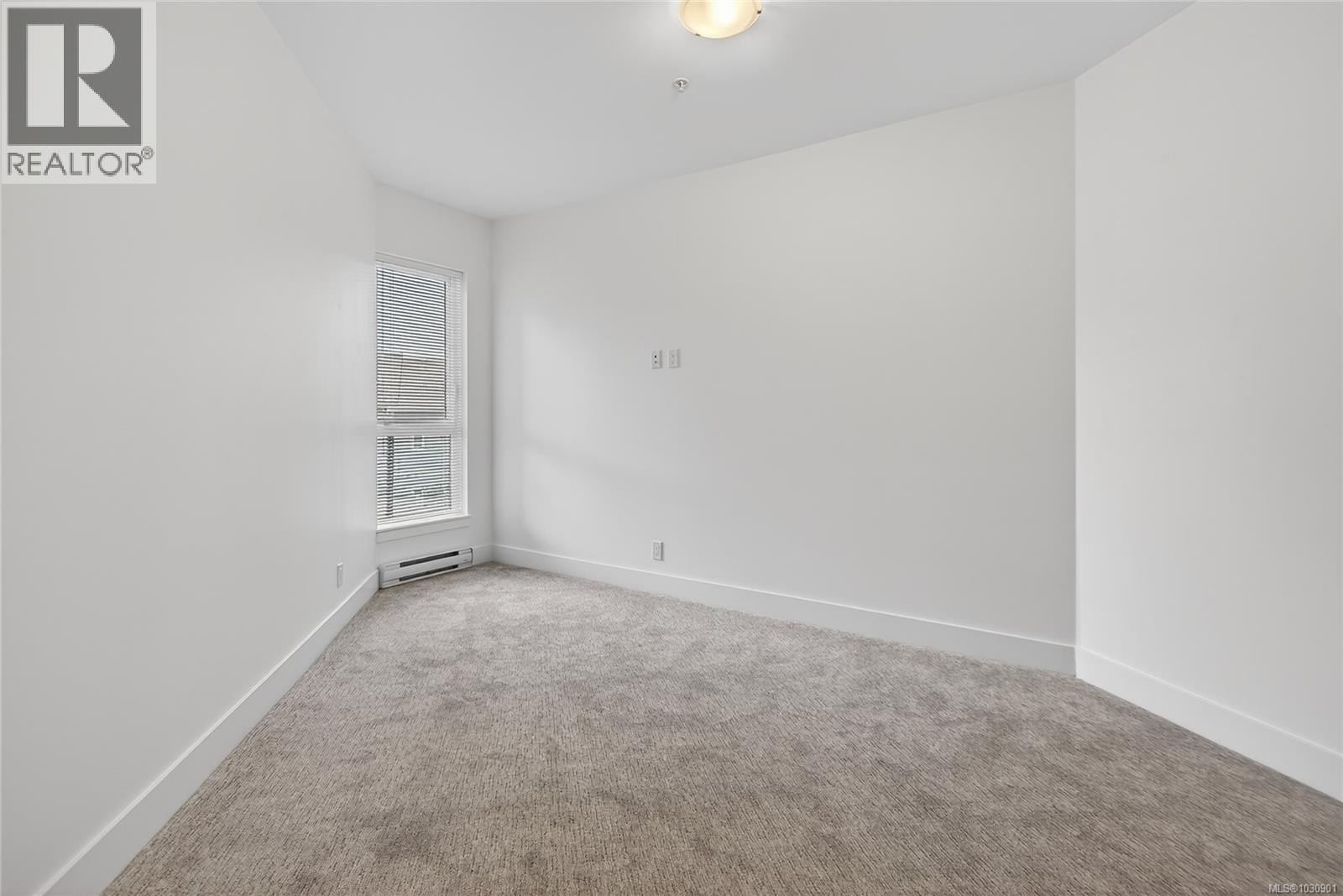 216 3070 Kilpatrick Ave, Courtenay