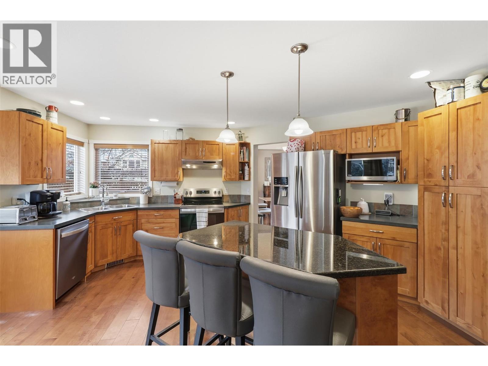 1121 Burgess Way, Kamloops