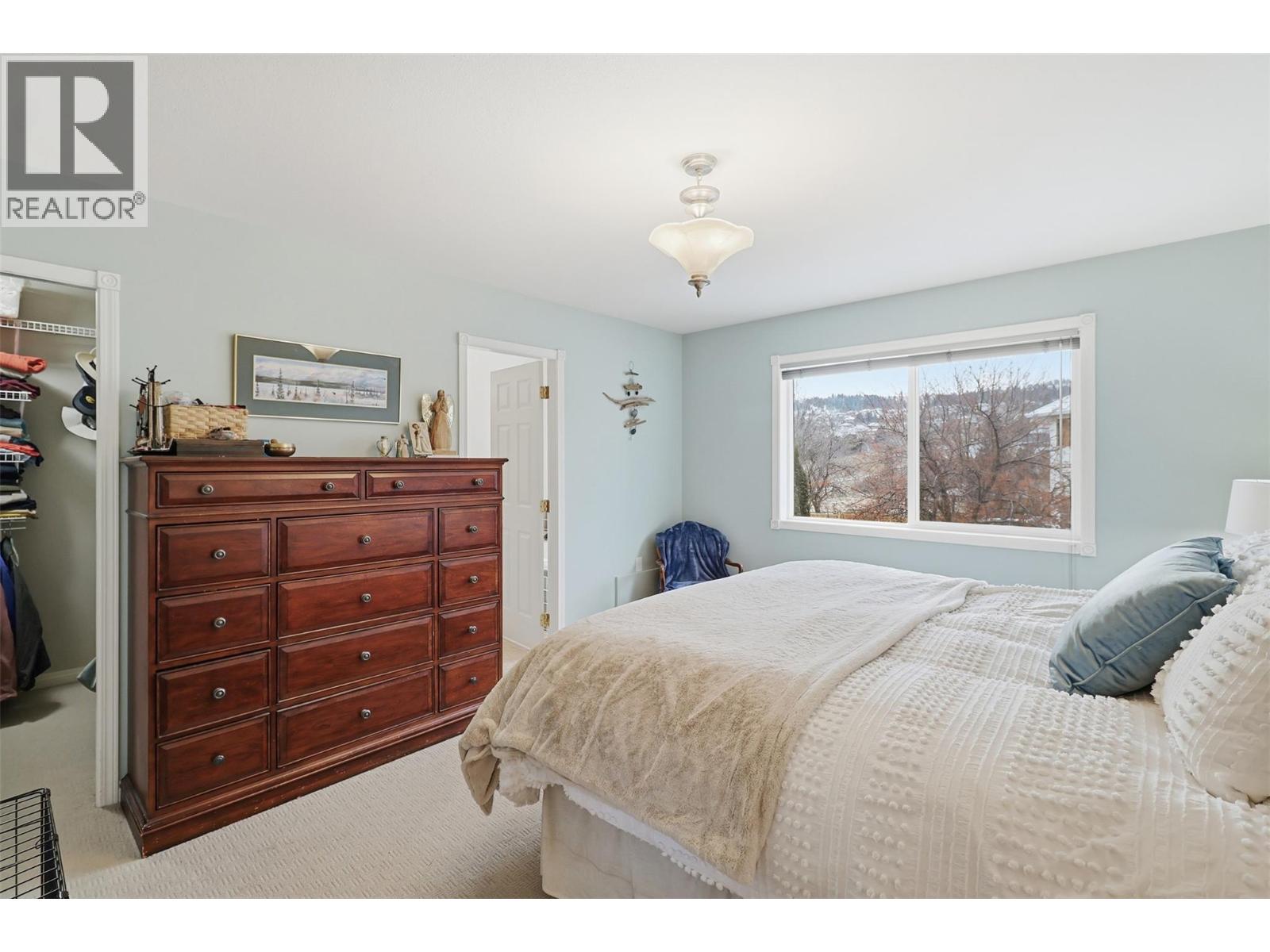 1121 Burgess Way, Kamloops