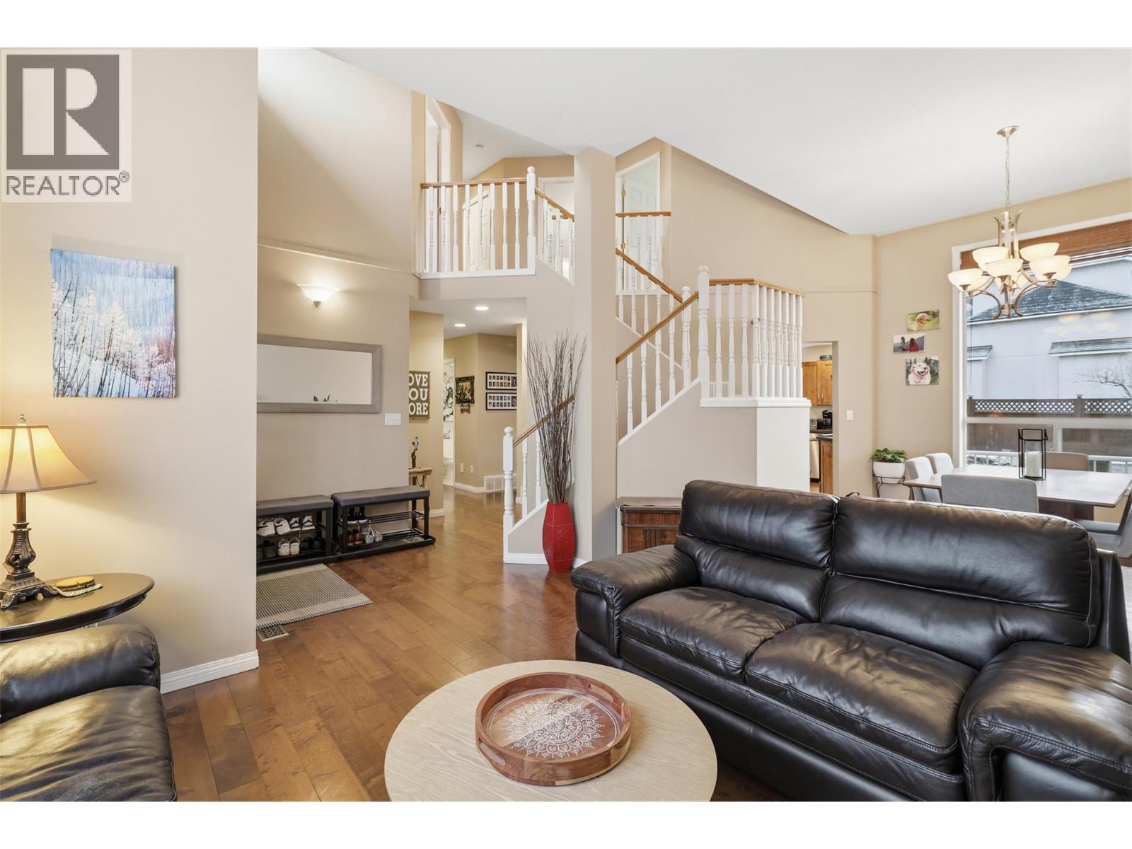 1121 Burgess Way, Kamloops