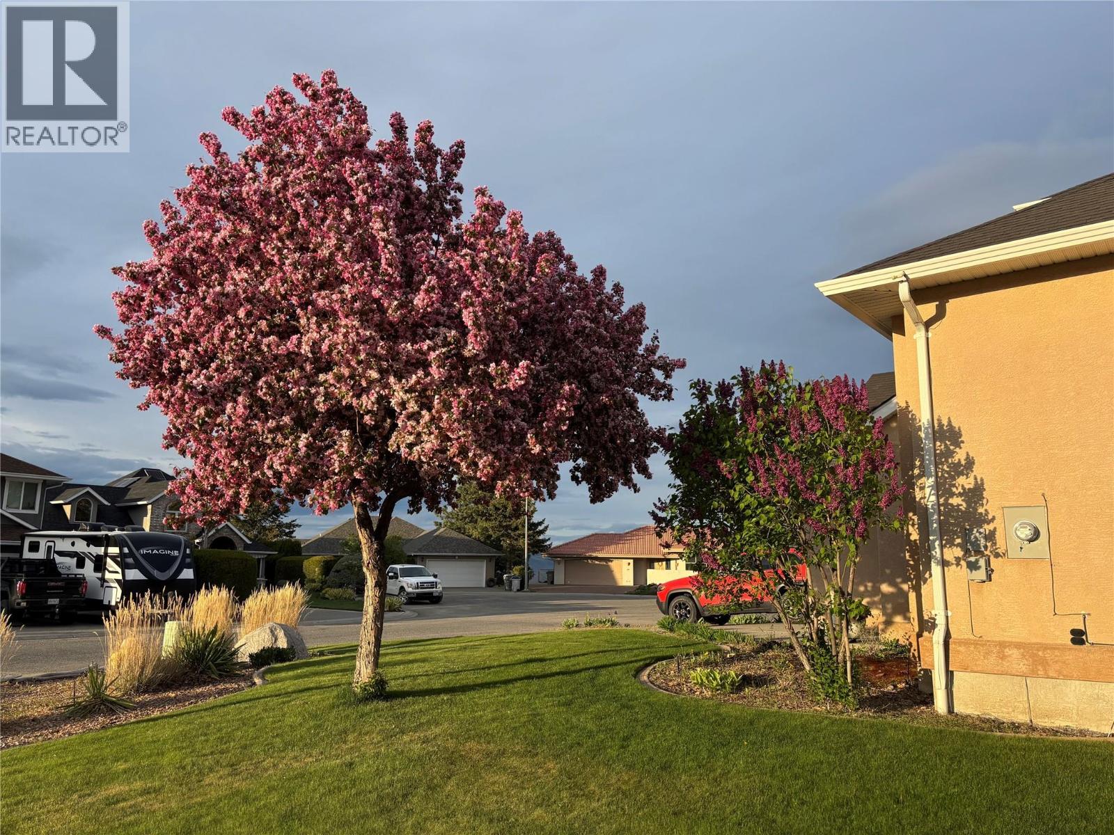 1121 Burgess Way, Kamloops