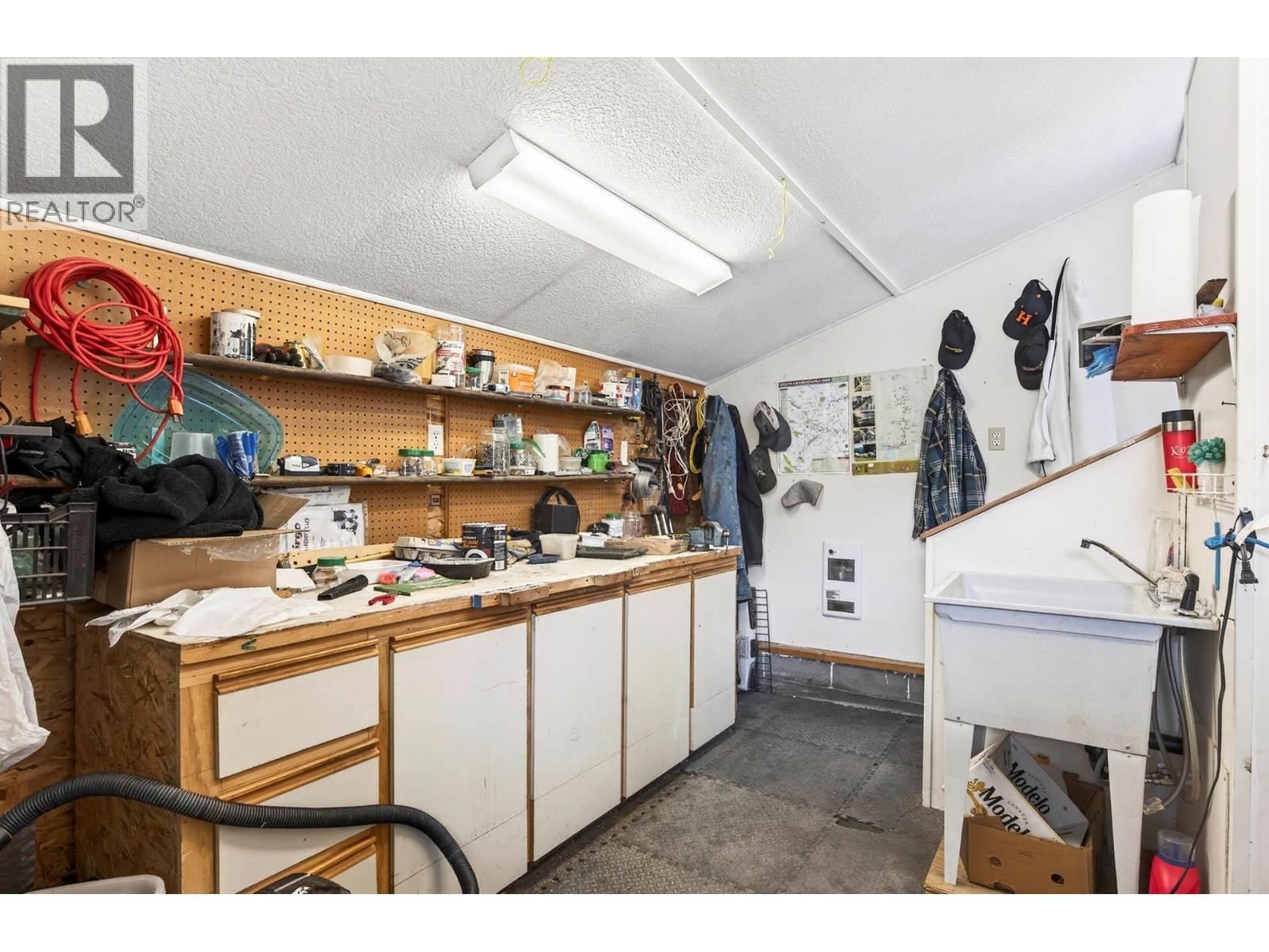 562 PINE Street, Ashcroft