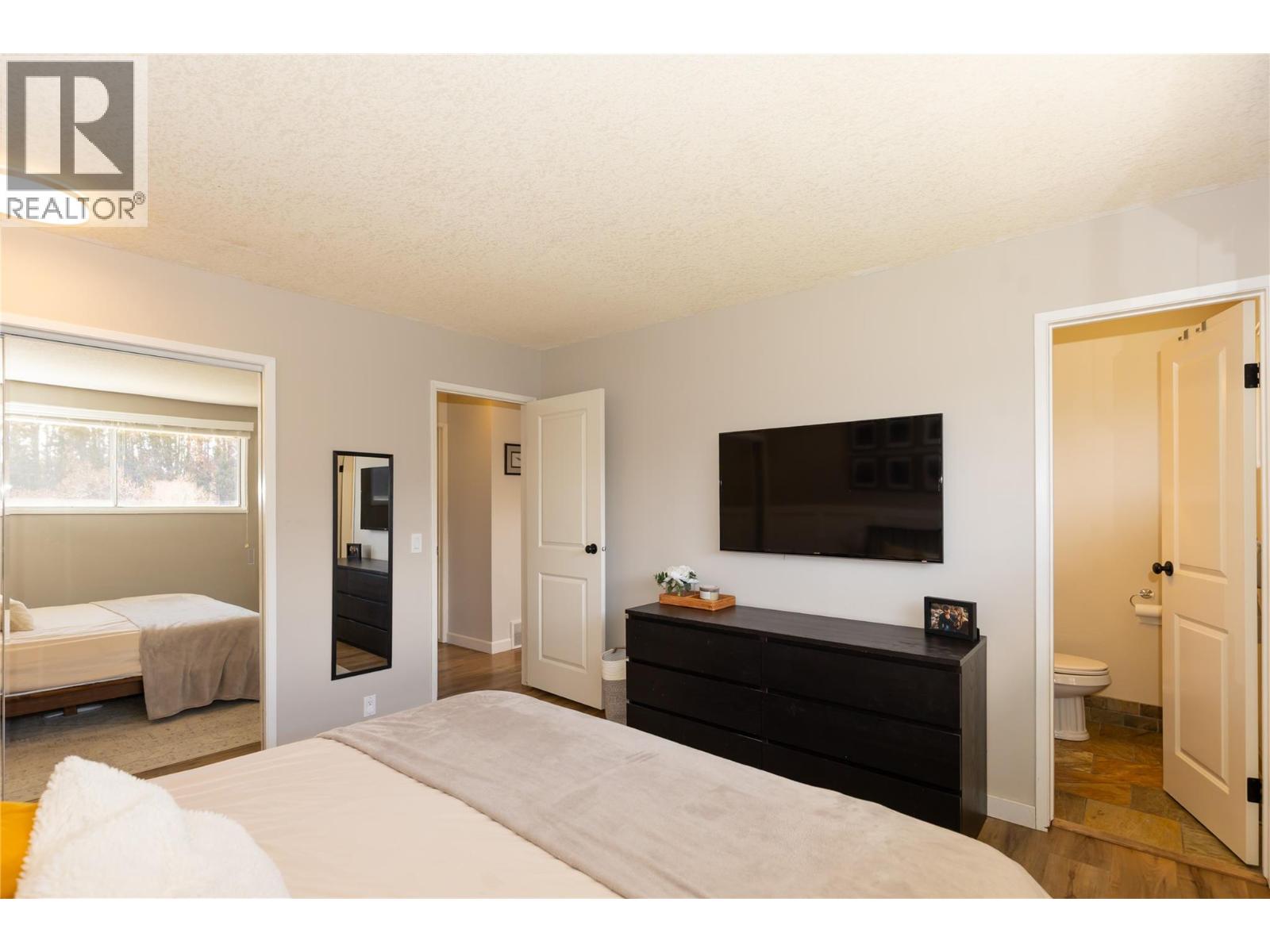  2549 Crestline Place, Kamloops