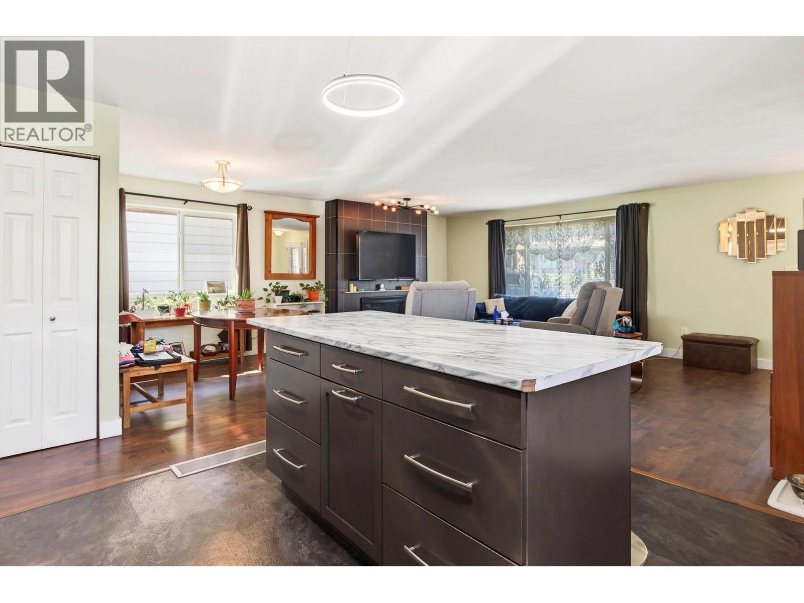 562 PINE Street, Ashcroft